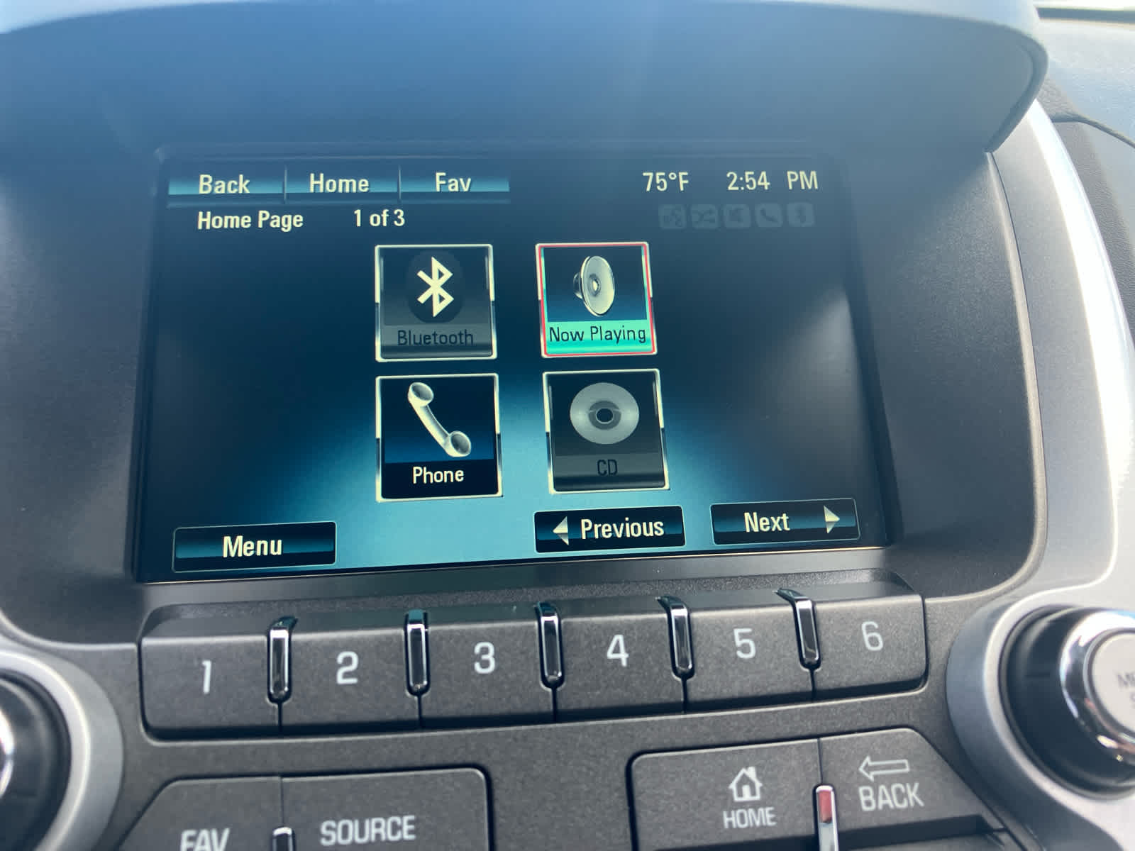 2014 Chevrolet Equinox photo 16 of 31