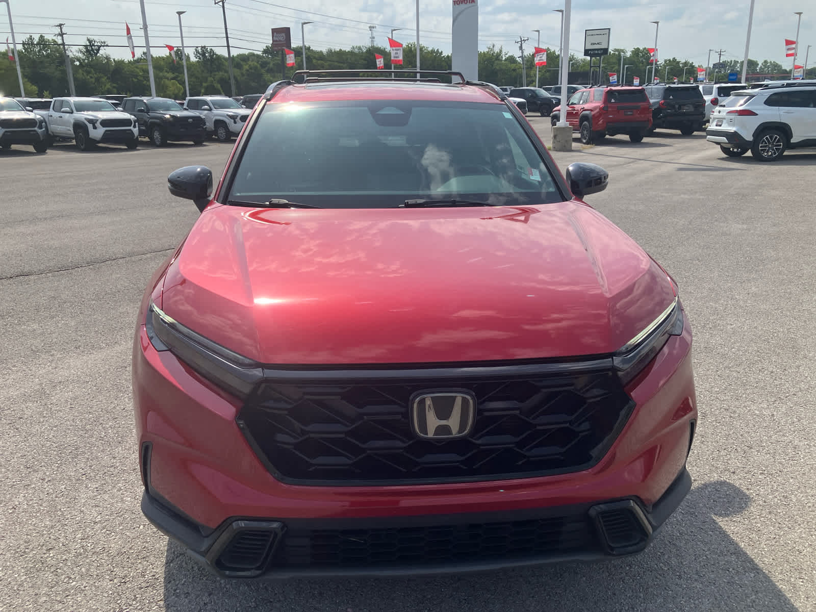 2023 Honda CR-V Hybrid photo 2 of 38