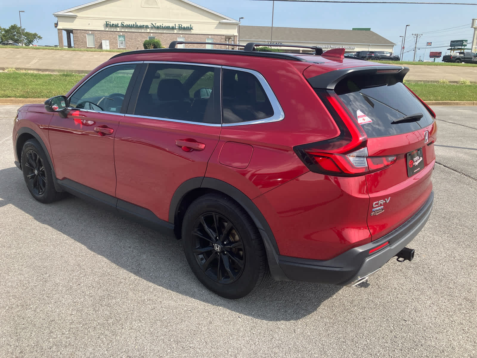 2023 Honda CR-V Hybrid photo 5 of 38