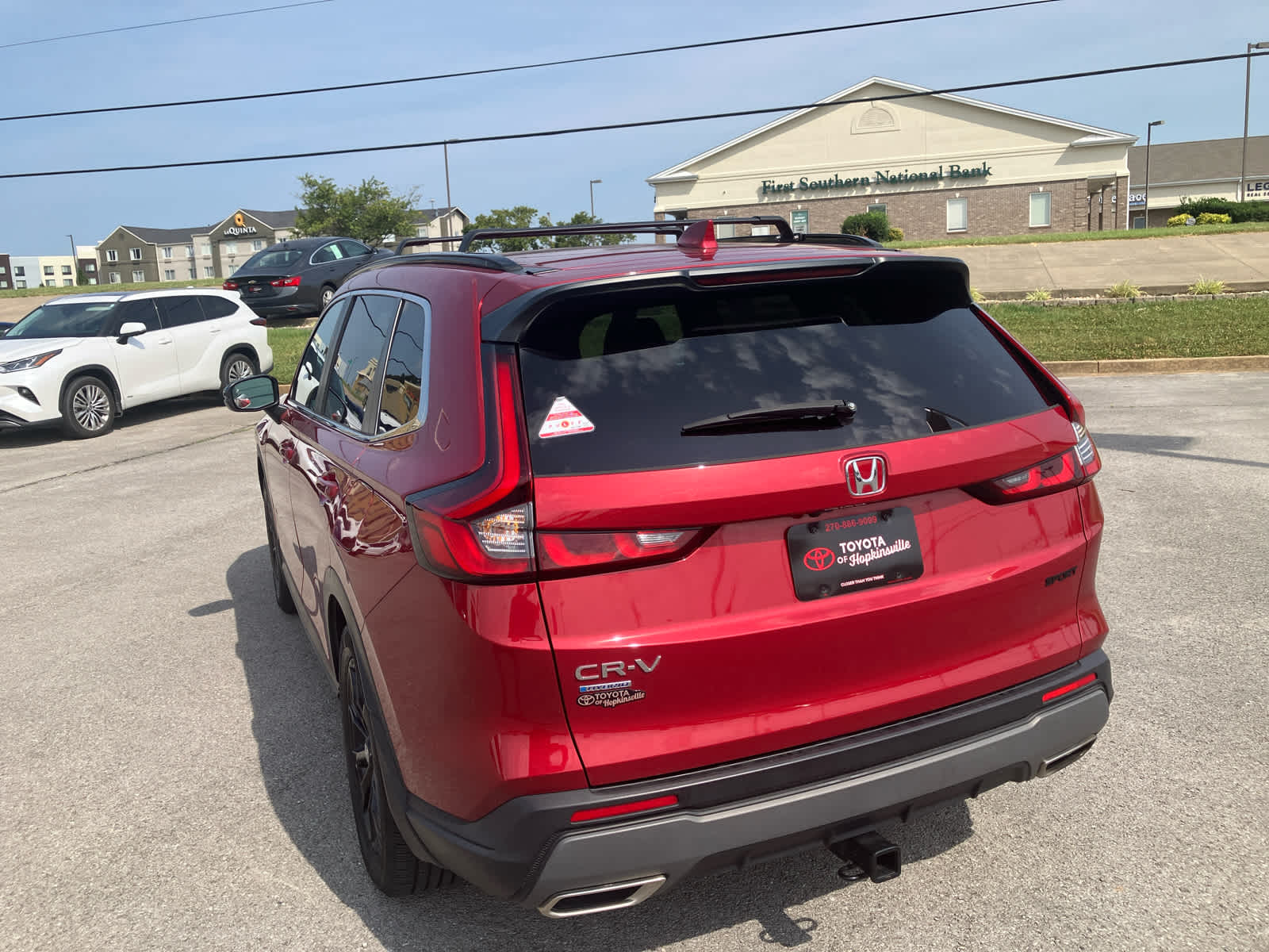 2023 Honda CR-V Hybrid photo 6 of 38