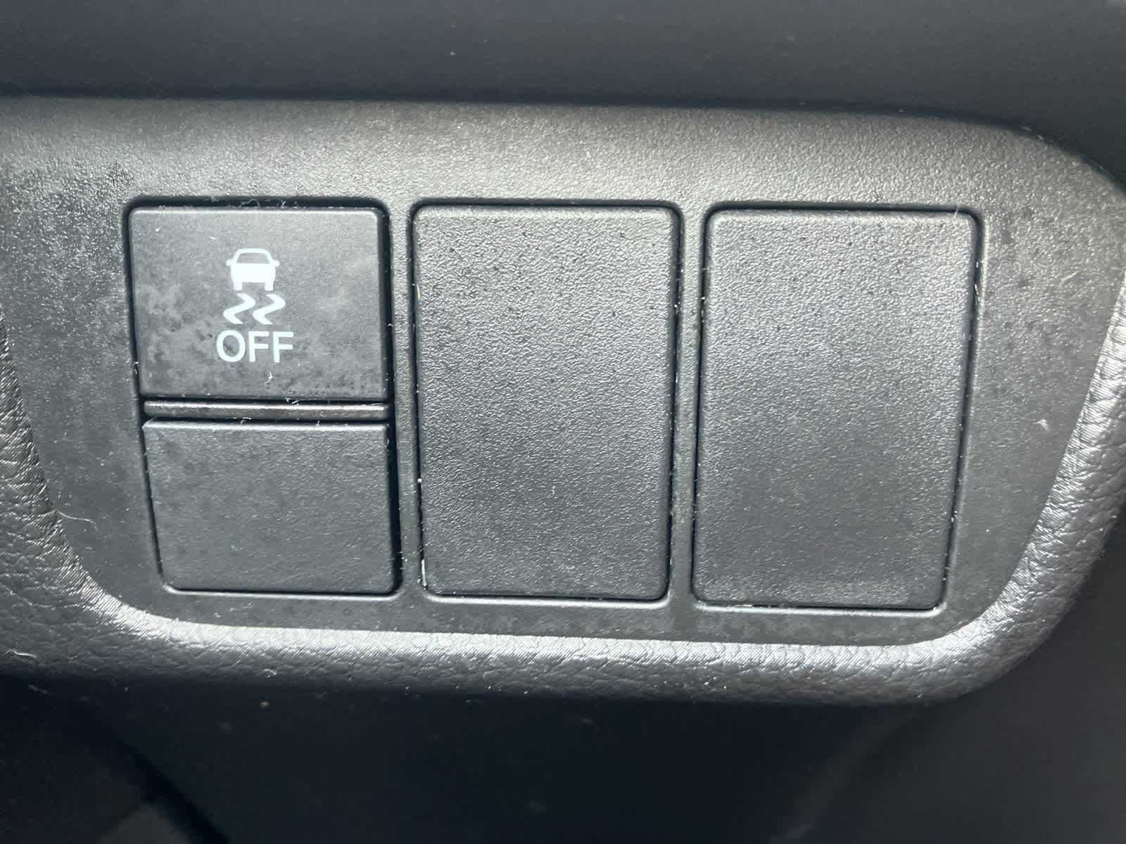 2023 Honda CR-V Hybrid photo 13 of 38
