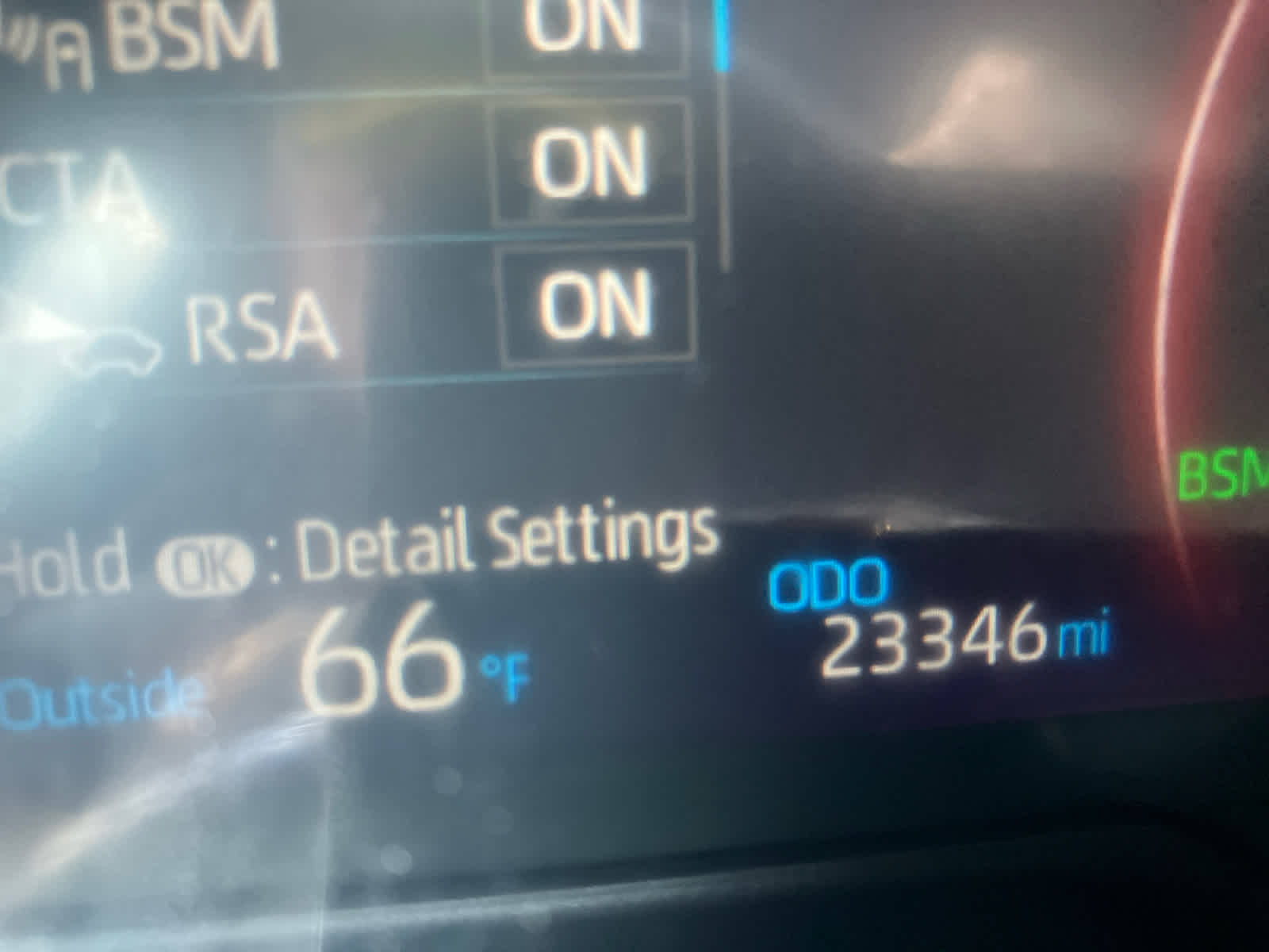 2024 Toyota RAV4 photo 18 of 39