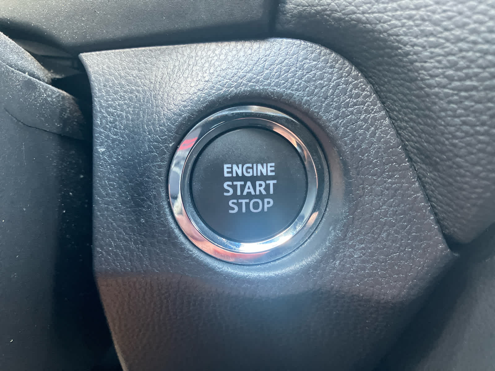 2024 Toyota RAV4 photo 26 of 39