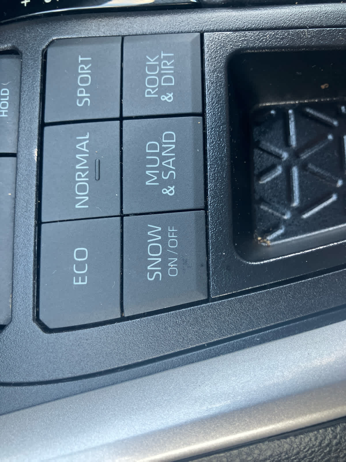 2024 Toyota RAV4 photo 33 of 39