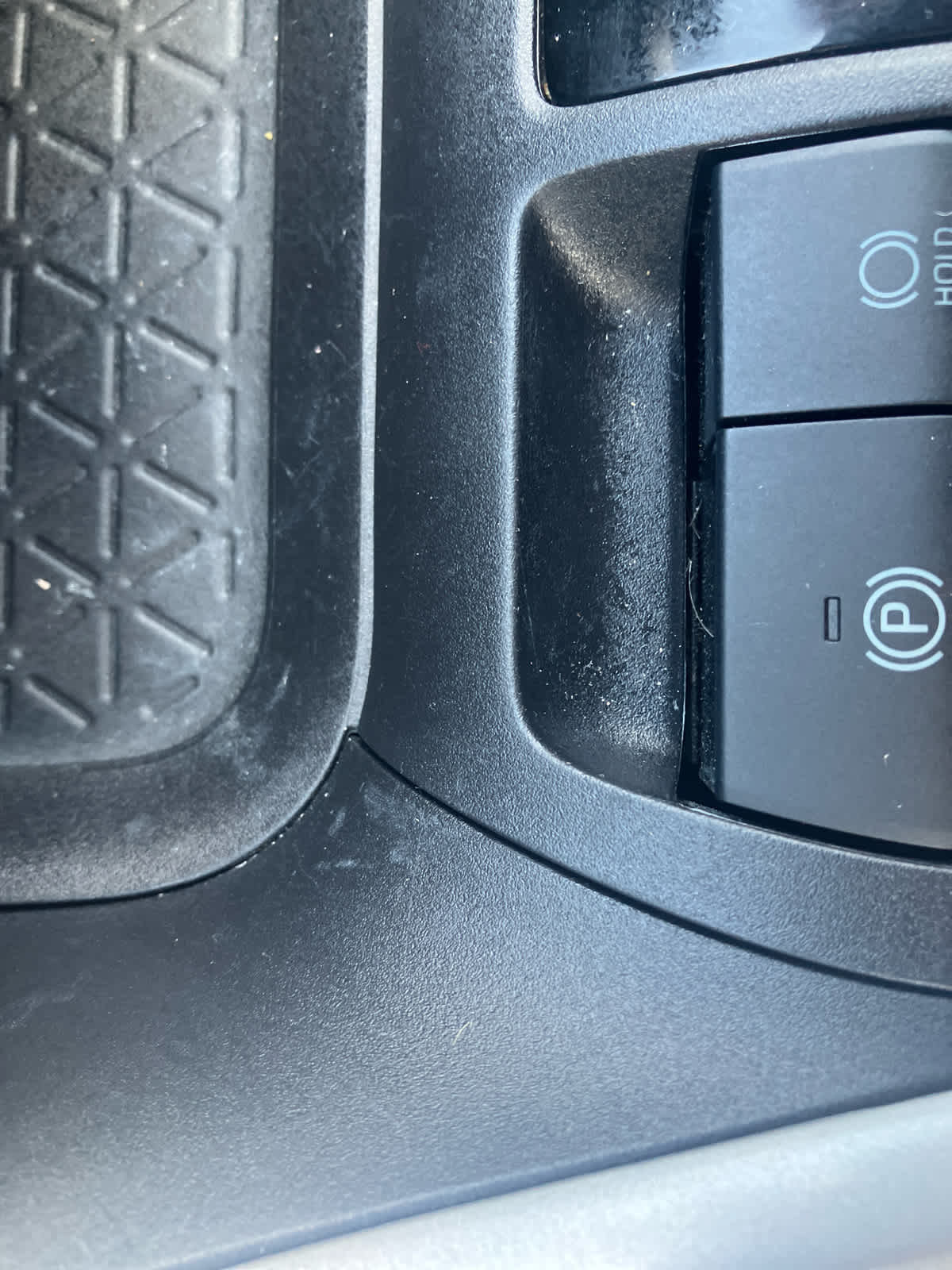 2024 Toyota RAV4 photo 32 of 39