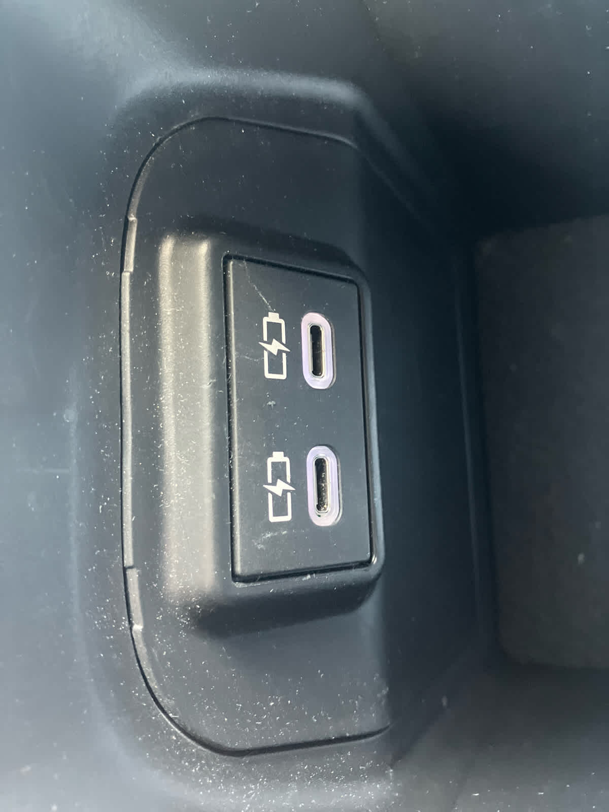 2024 Toyota RAV4 photo 35 of 39