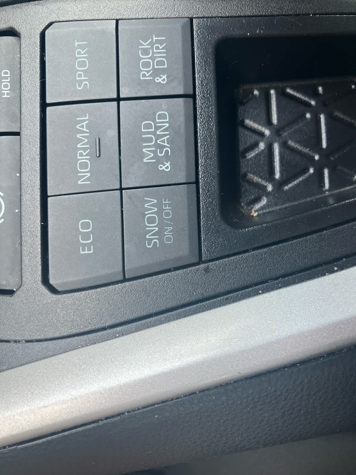 2023 Toyota RAV4 photo 30 of 36