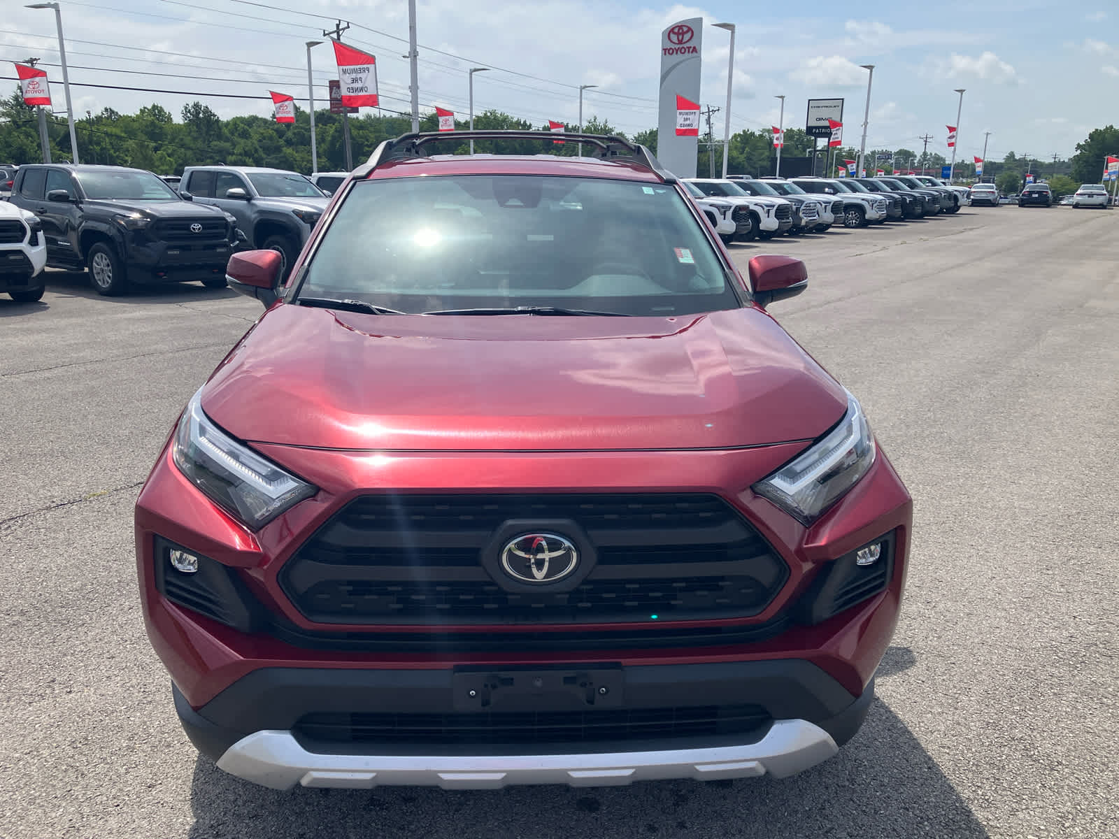 2023 Toyota RAV4 photo 2 of 33