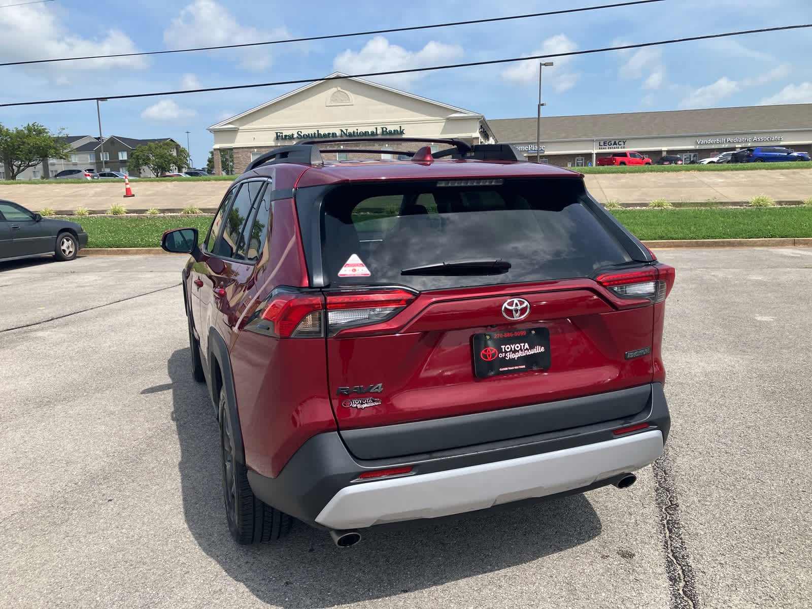 2023 Toyota RAV4 photo 6 of 33