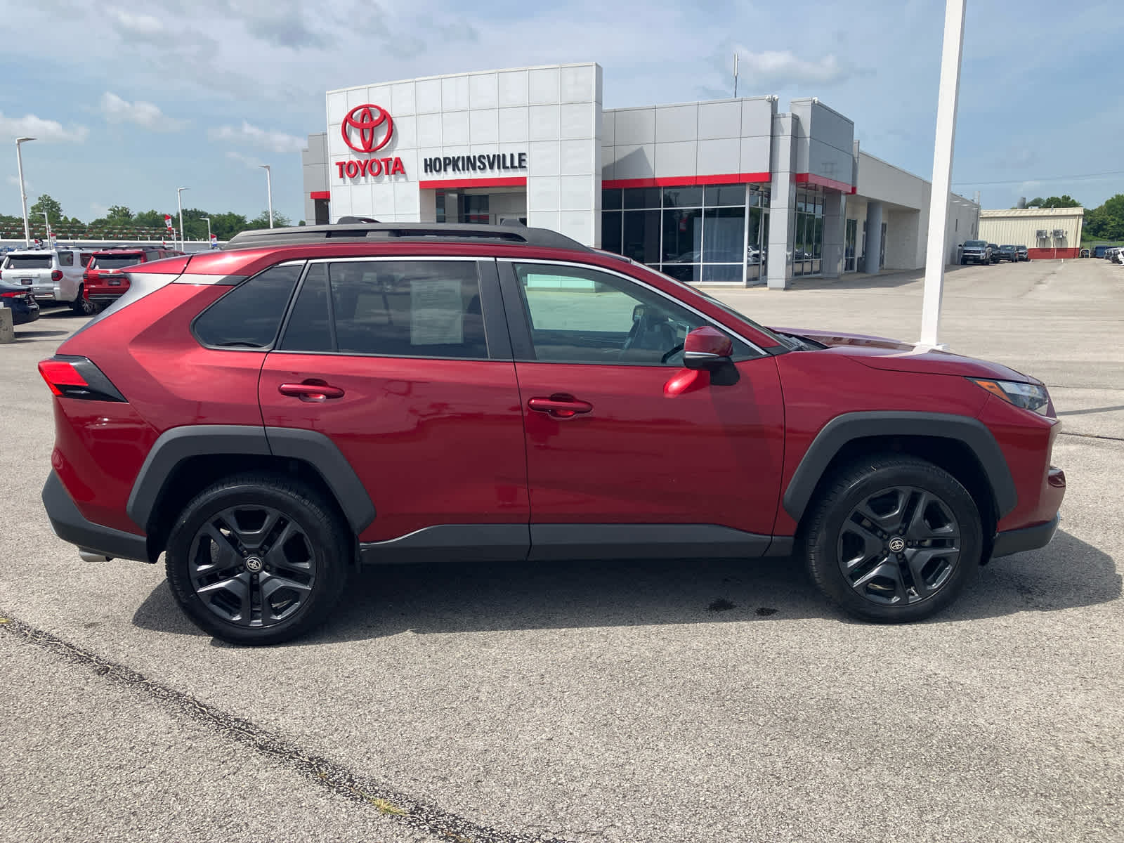 2023 Toyota RAV4 photo 8 of 33