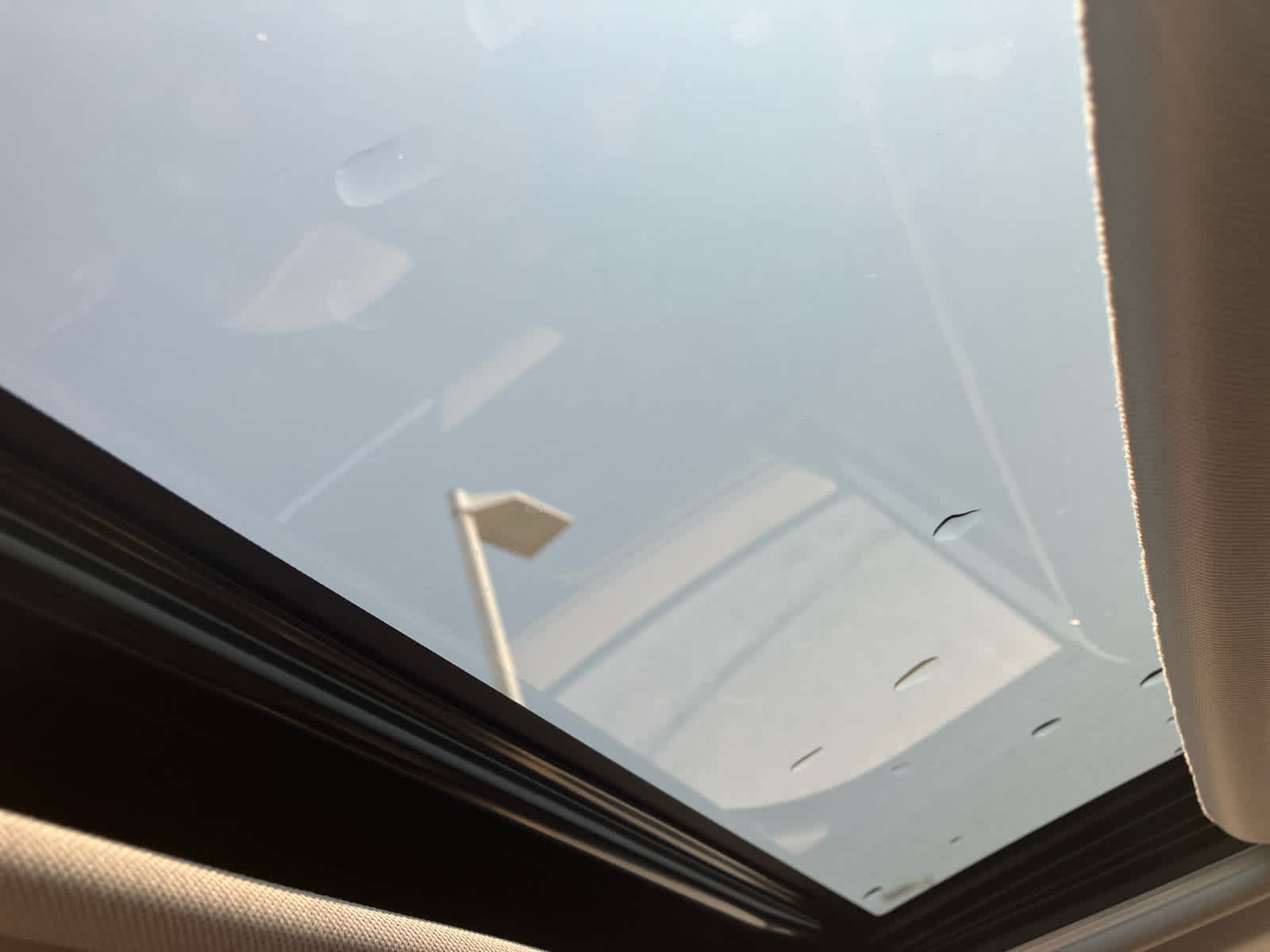 2020 Toyota RAV4 photo 21 of 41