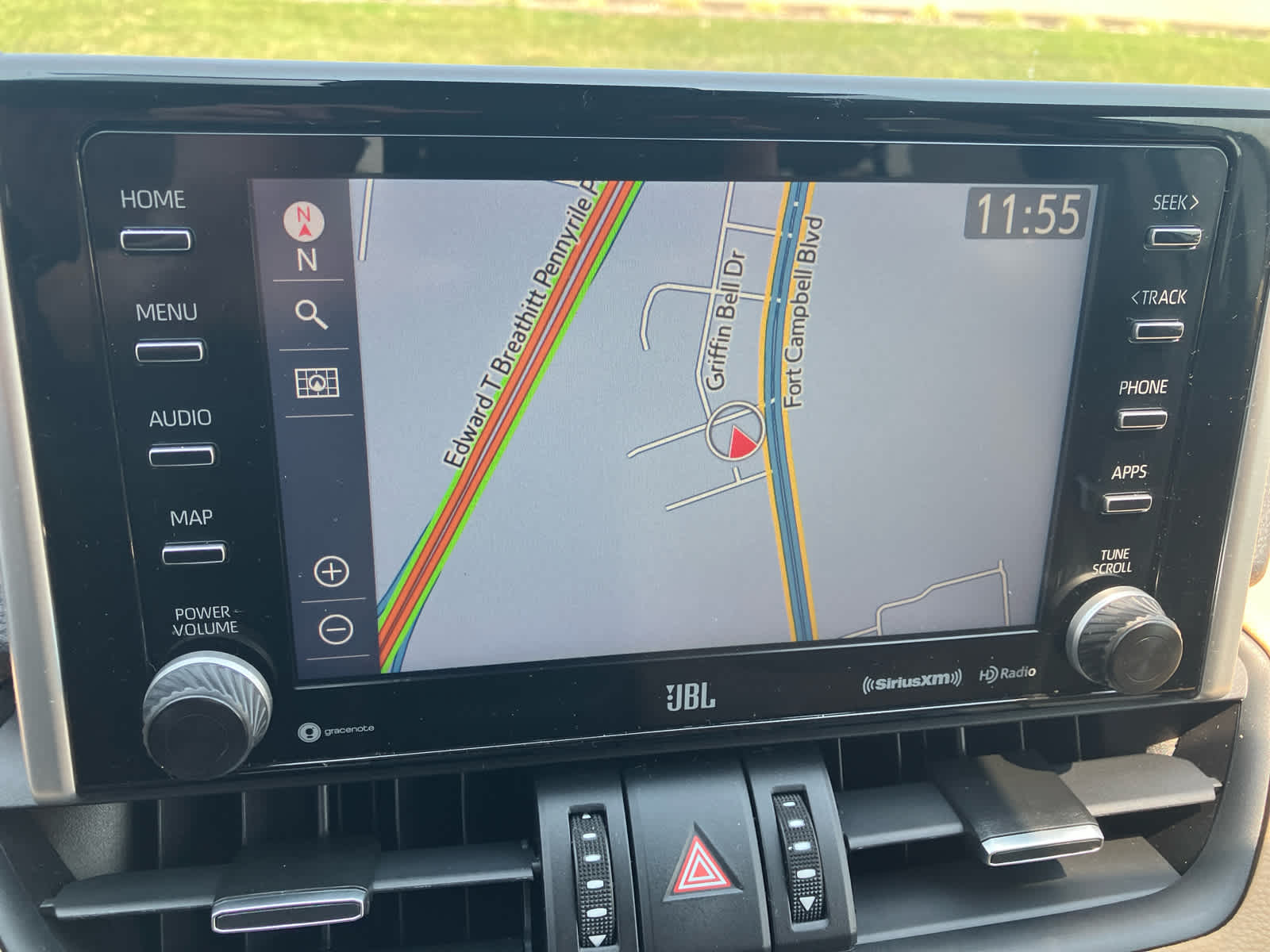 2020 Toyota RAV4 photo 24 of 41