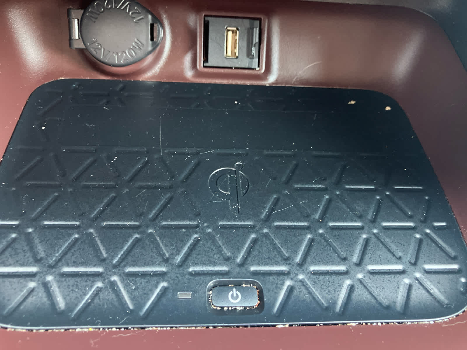 2020 Toyota RAV4 photo 33 of 41