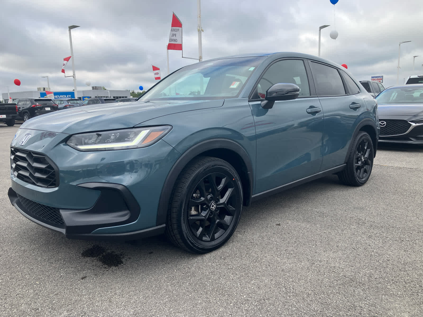 2024 Honda HR-V photo 3 of 31