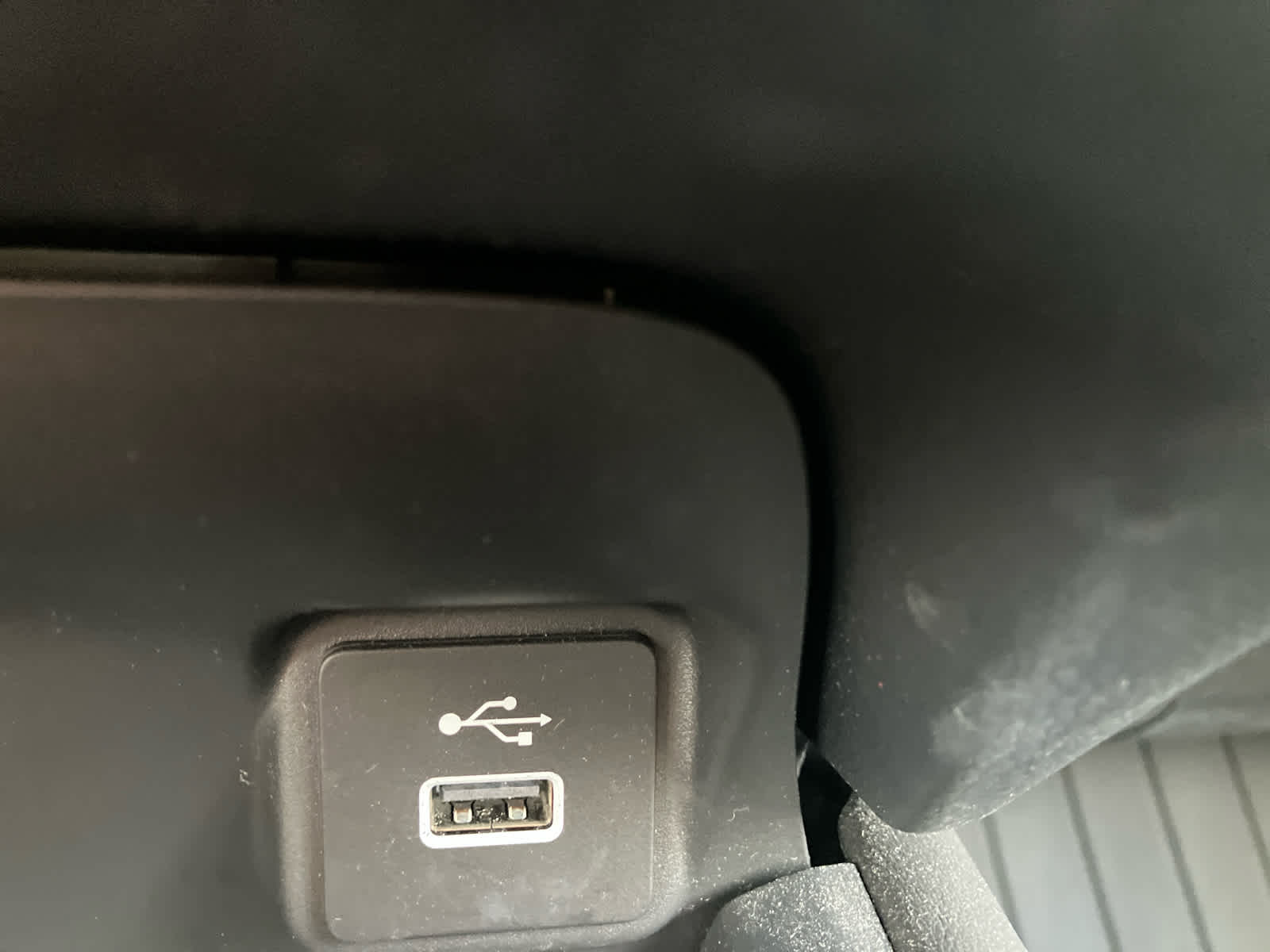 2024 Honda HR-V photo 24 of 31