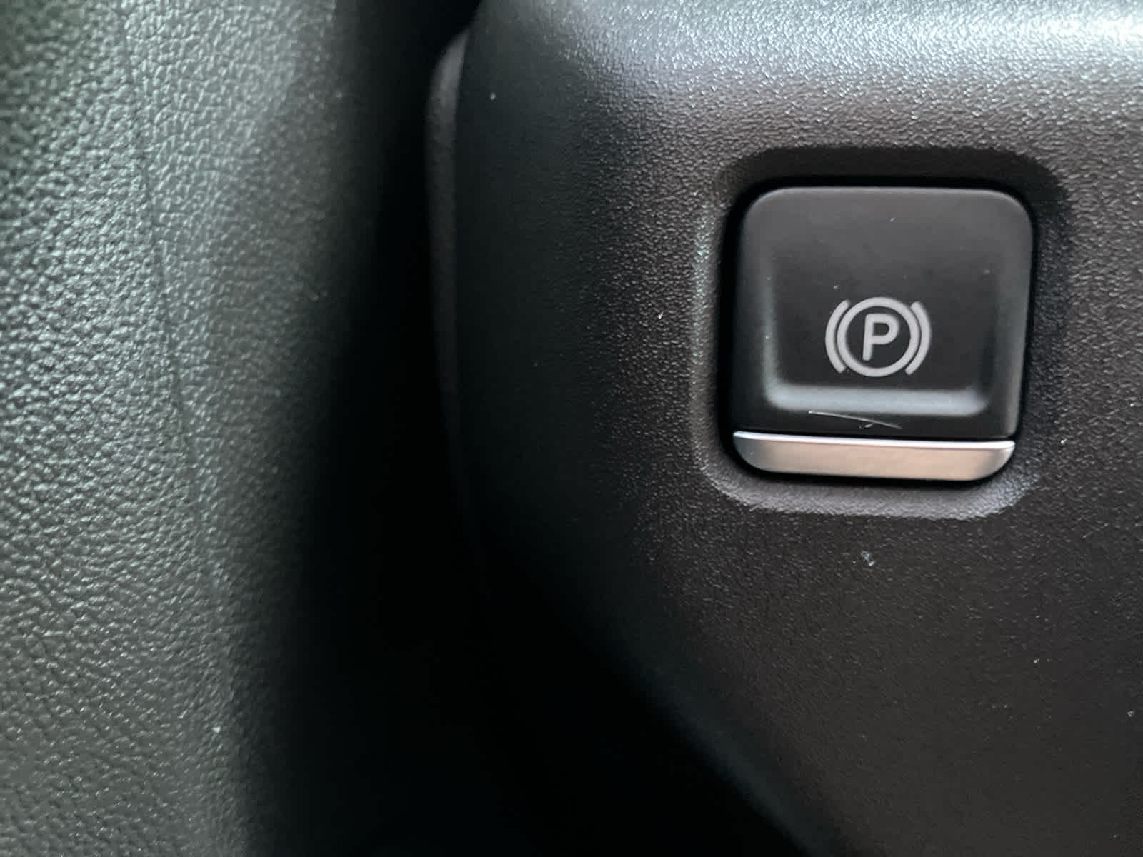 2024 GMC Sierra 1500 photo 14 of 43