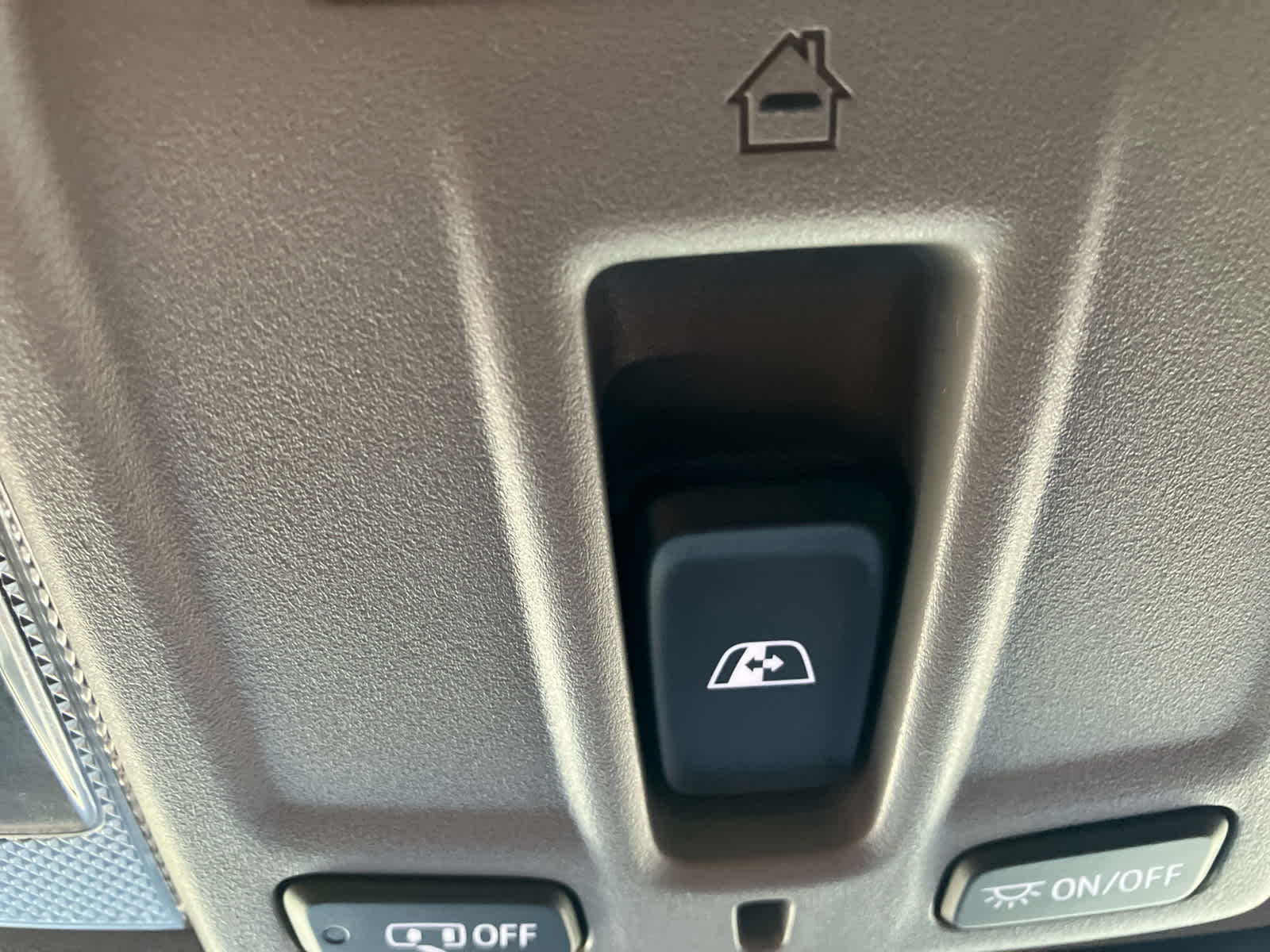 2024 GMC Sierra 1500 photo 24 of 43