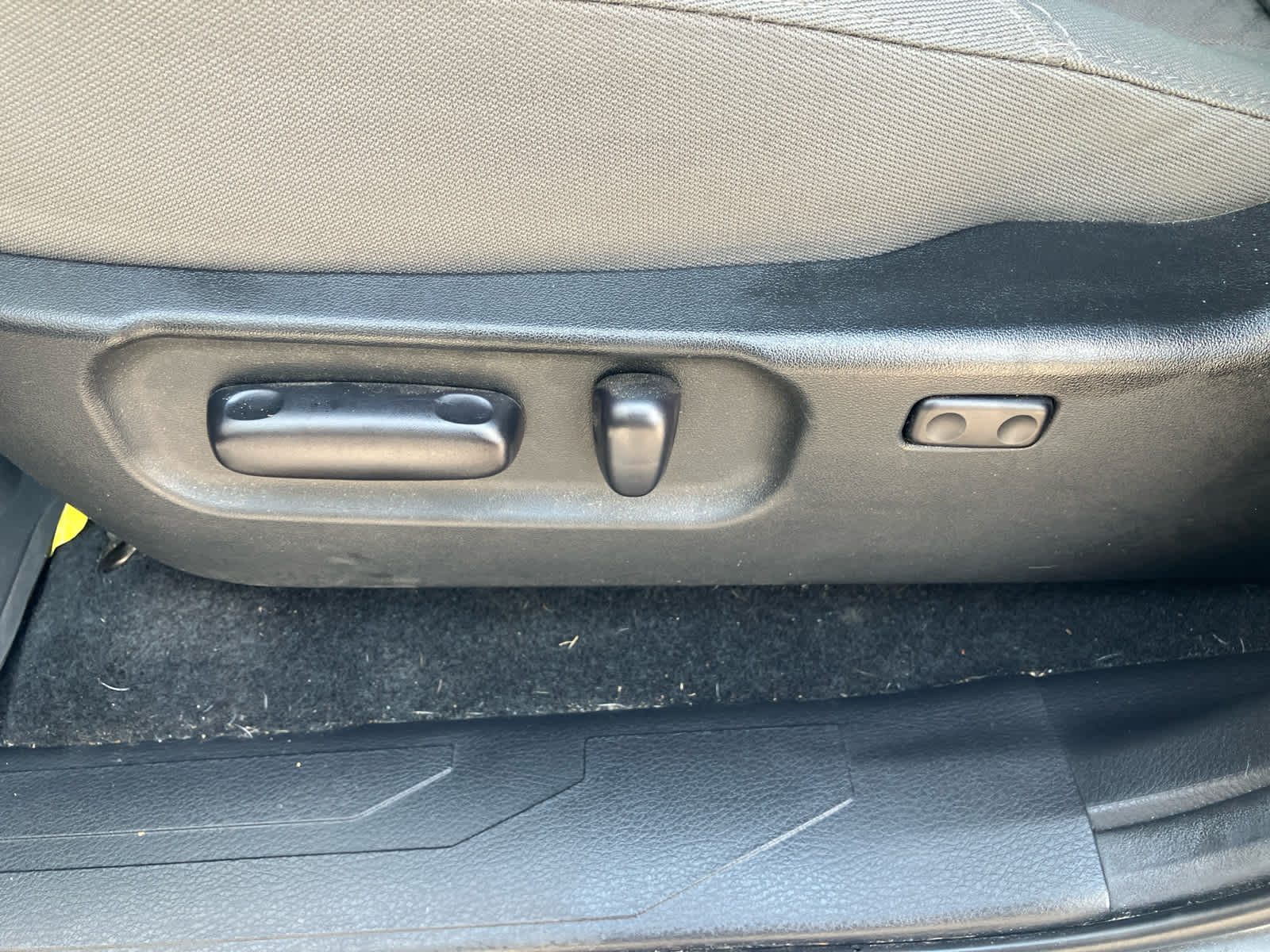 2023 Toyota Tacoma photo 8 of 29