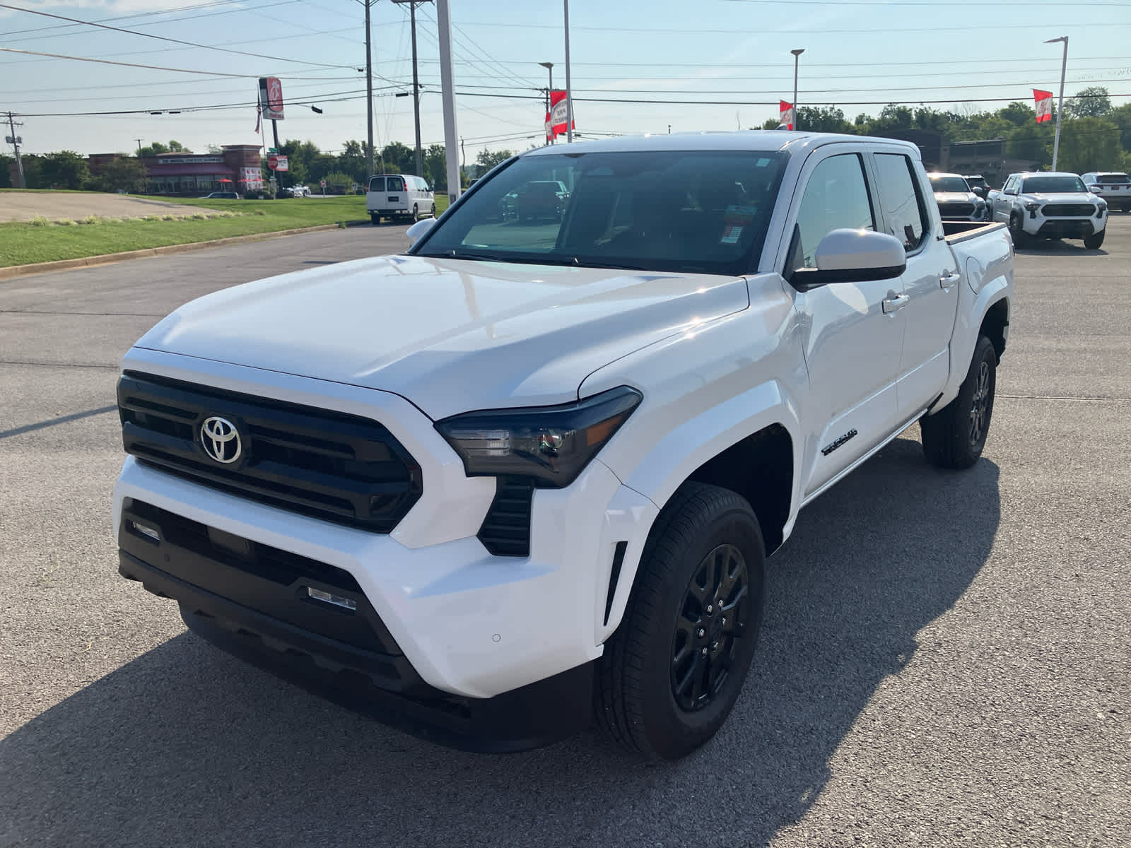 2026 Toyota Tacoma photo 5 of 40
