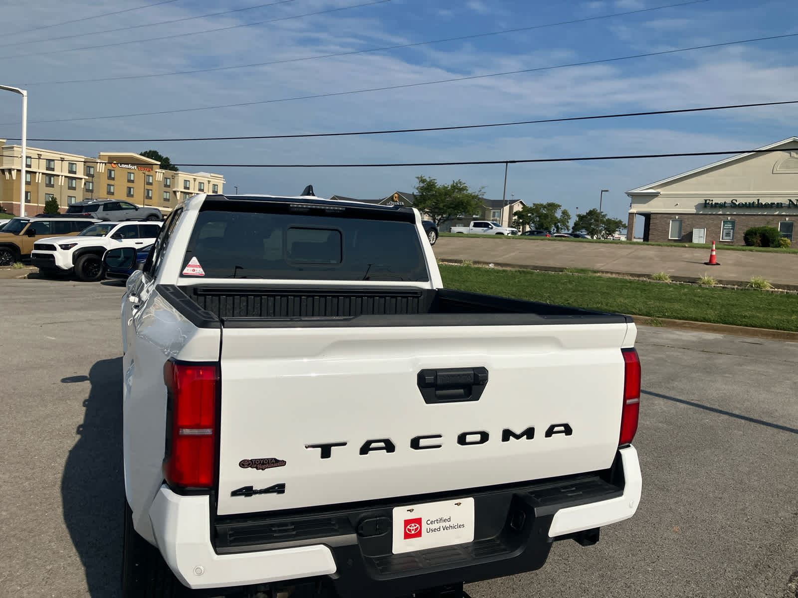 2026 Toyota Tacoma photo 8 of 40