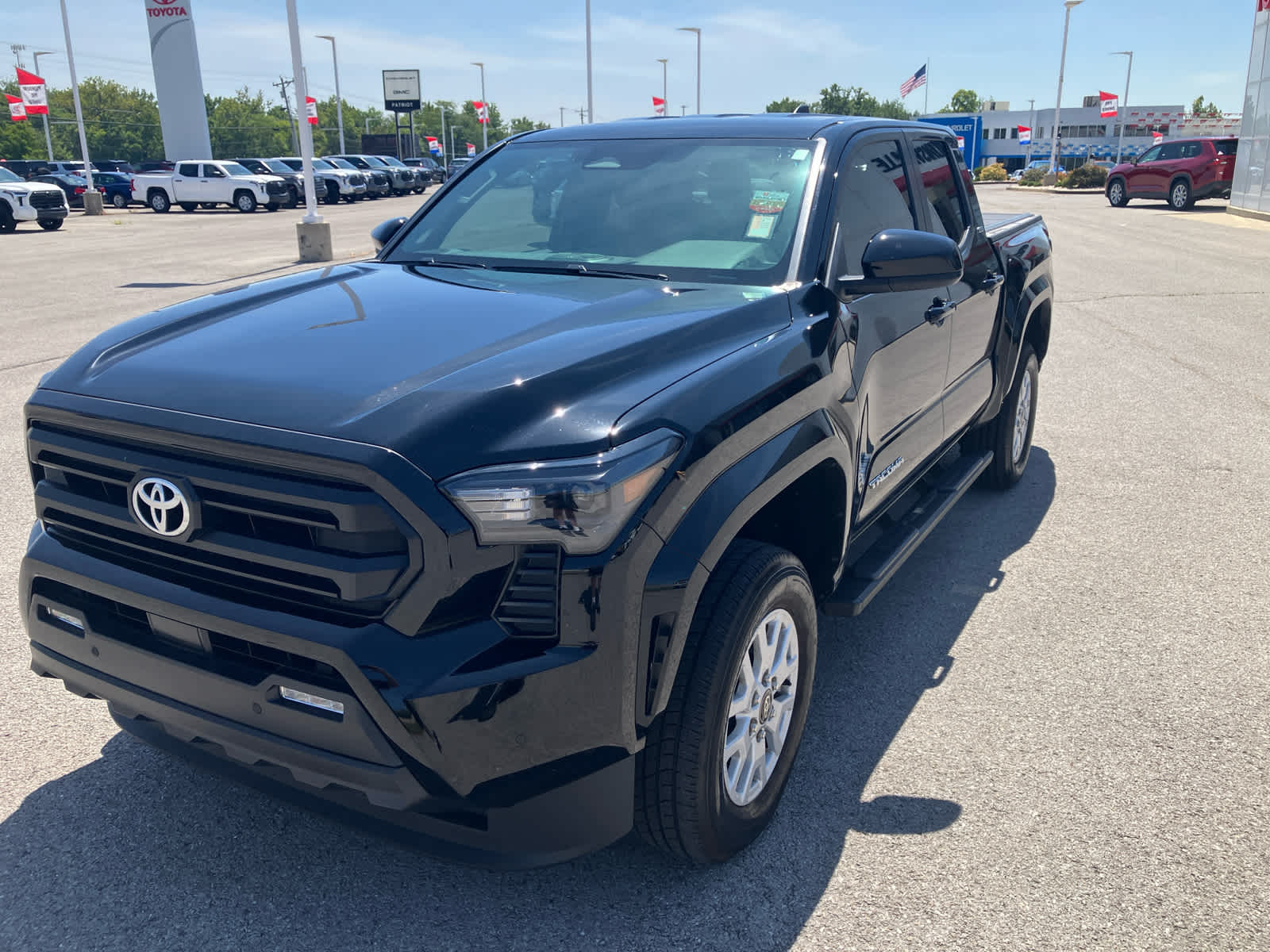 2024 Toyota Tacoma photo 3 of 38