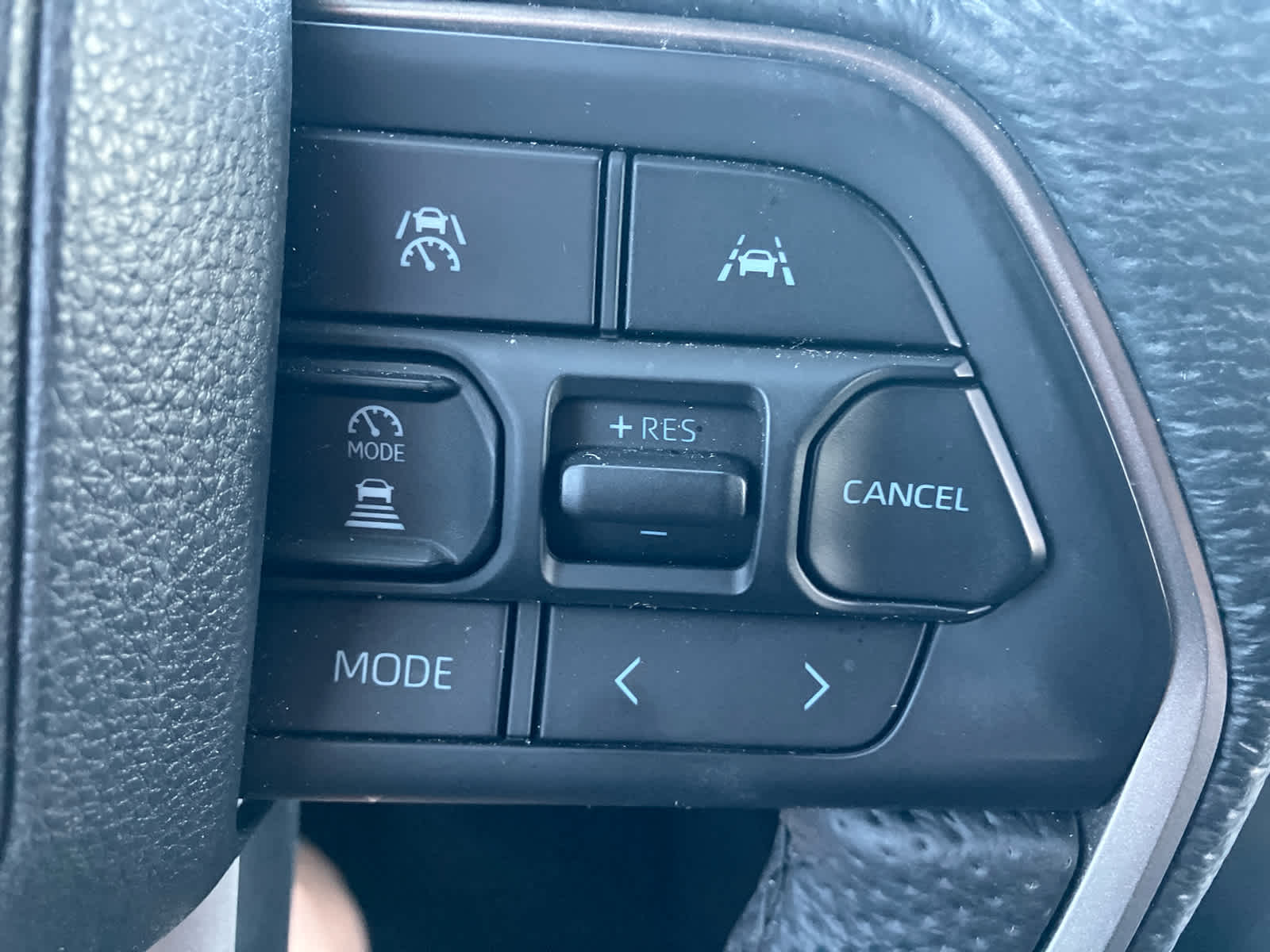 2024 Toyota Tacoma photo 20 of 38