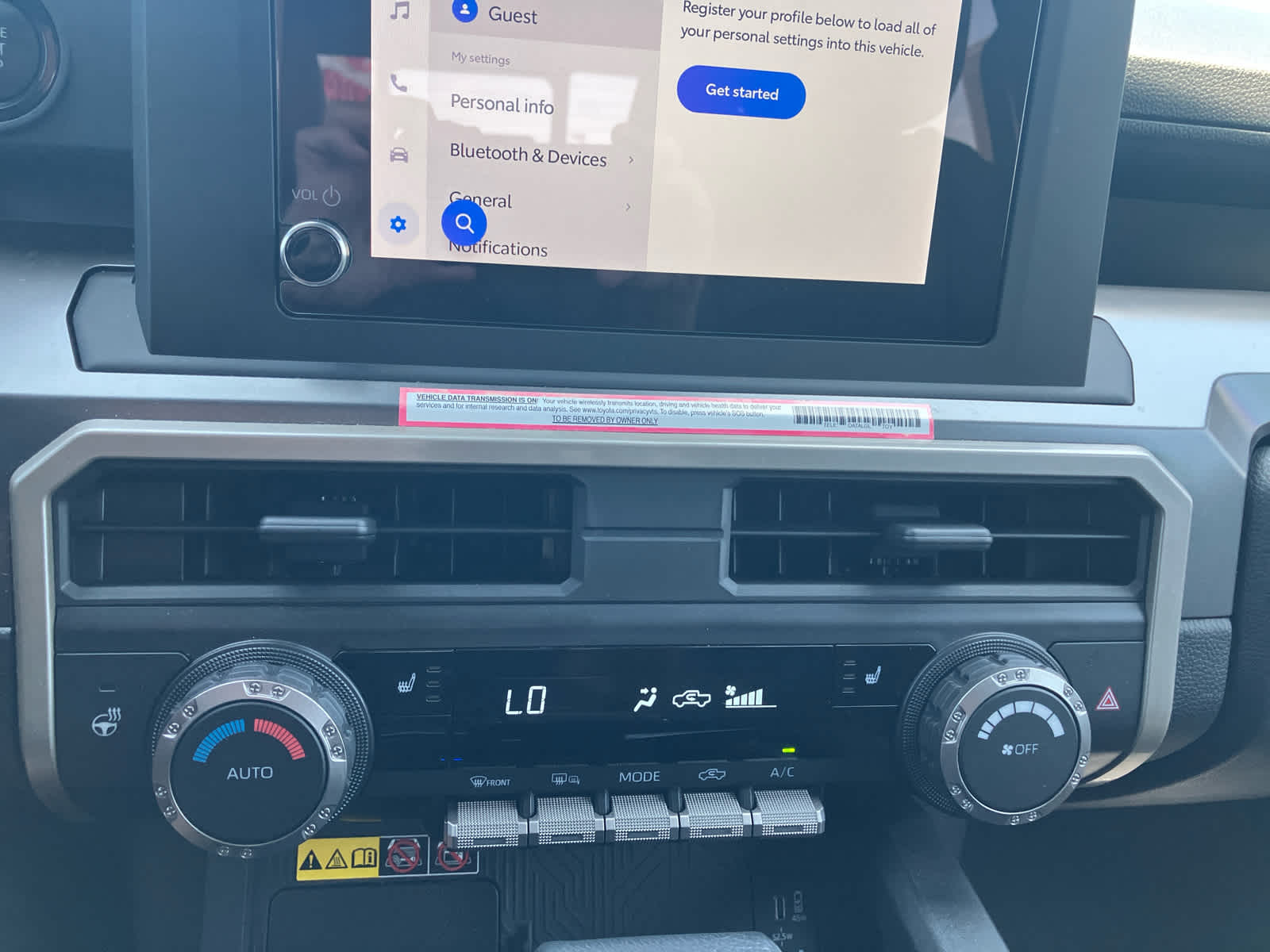 2024 Toyota Tacoma photo 26 of 38