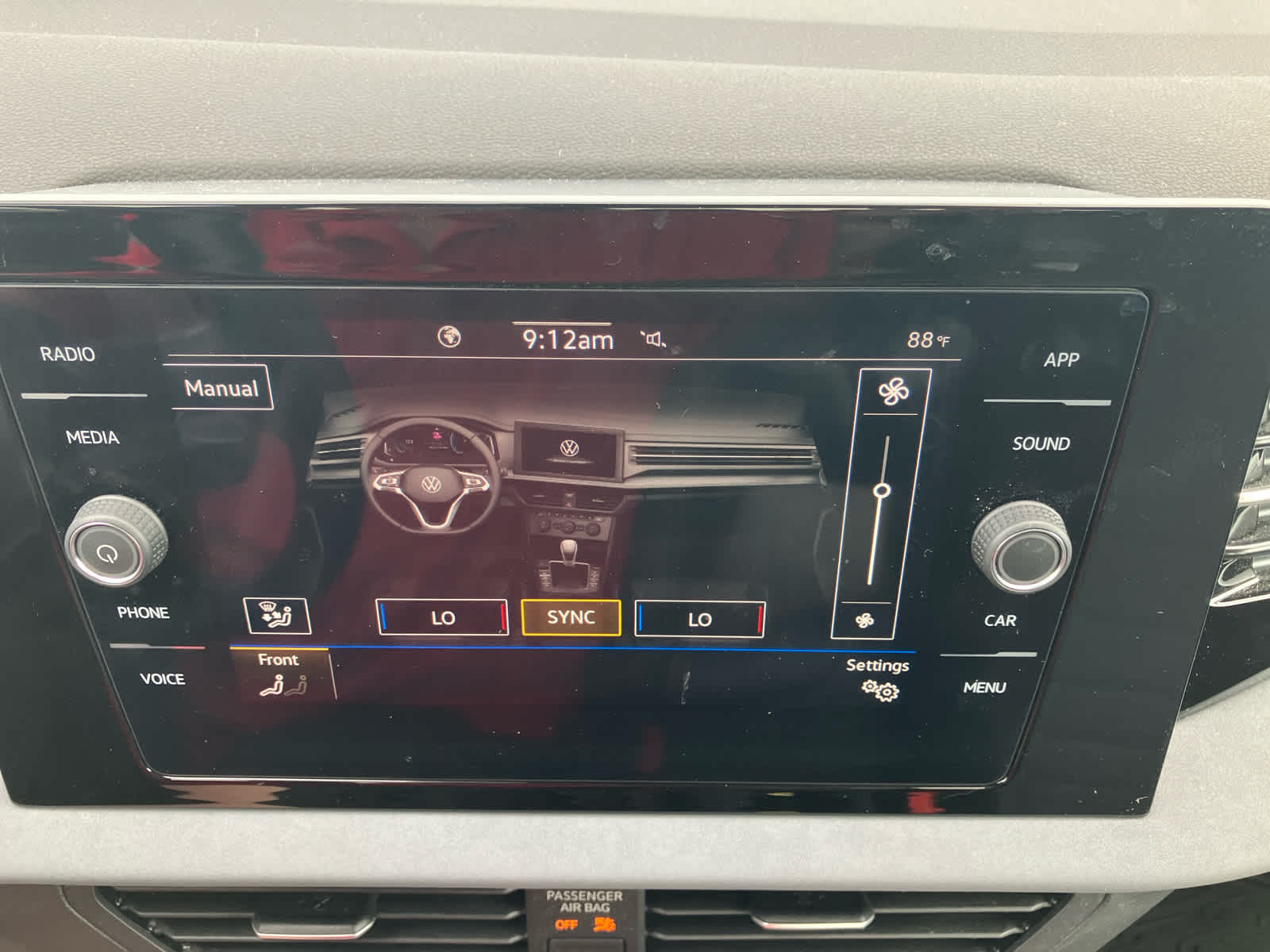 2025 Volkswagen Jetta photo 22 of 34