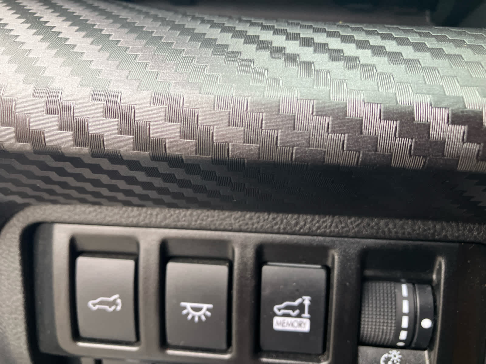 2022 Subaru Ascent photo 13 of 37