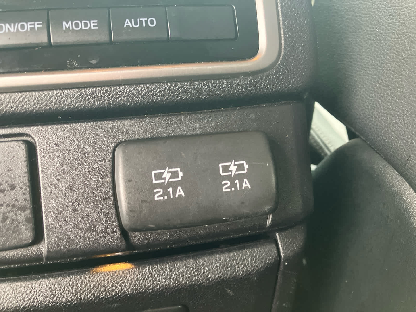 2022 Subaru Ascent photo 35 of 37