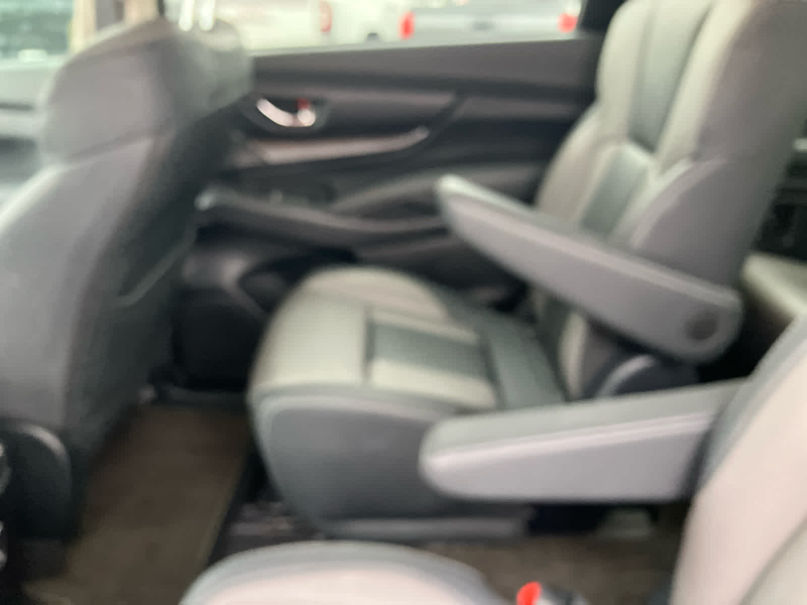 2022 Subaru Ascent photo 36 of 37