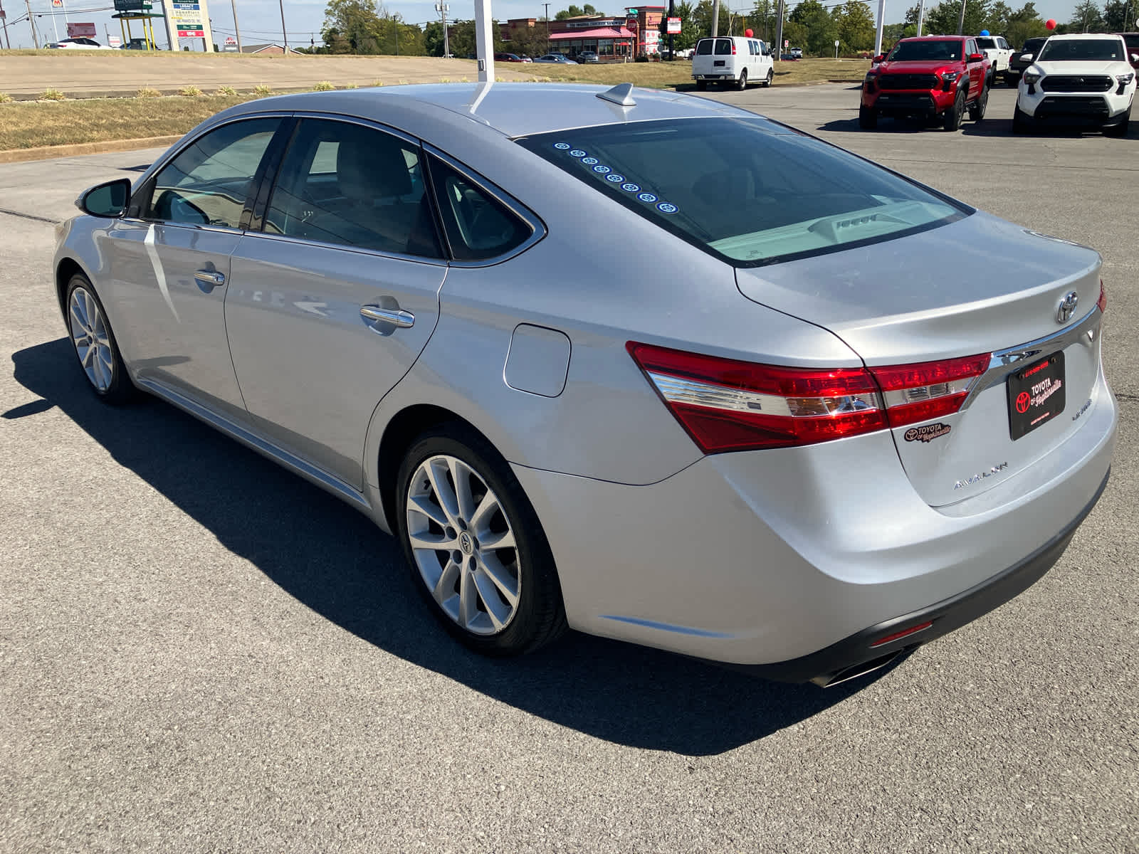 2014 Toyota Avalon photo 5 of 29