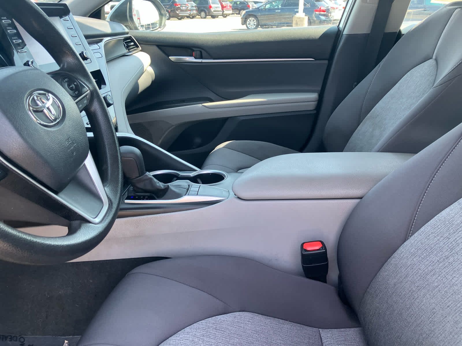 2023 Toyota Camry photo 10 of 29