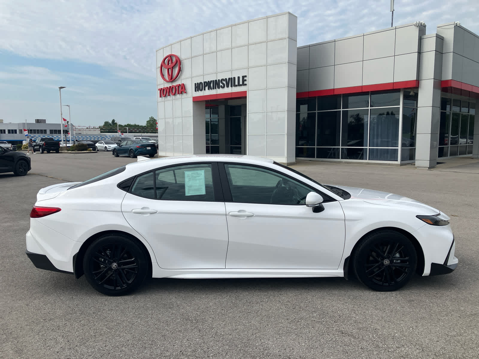 2026 Toyota Camry photo 10 of 38