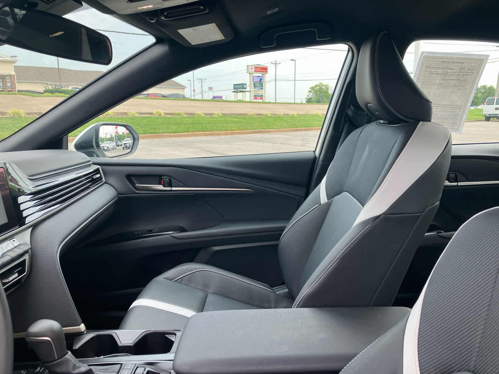 2026 Toyota Camry photo 12 of 38