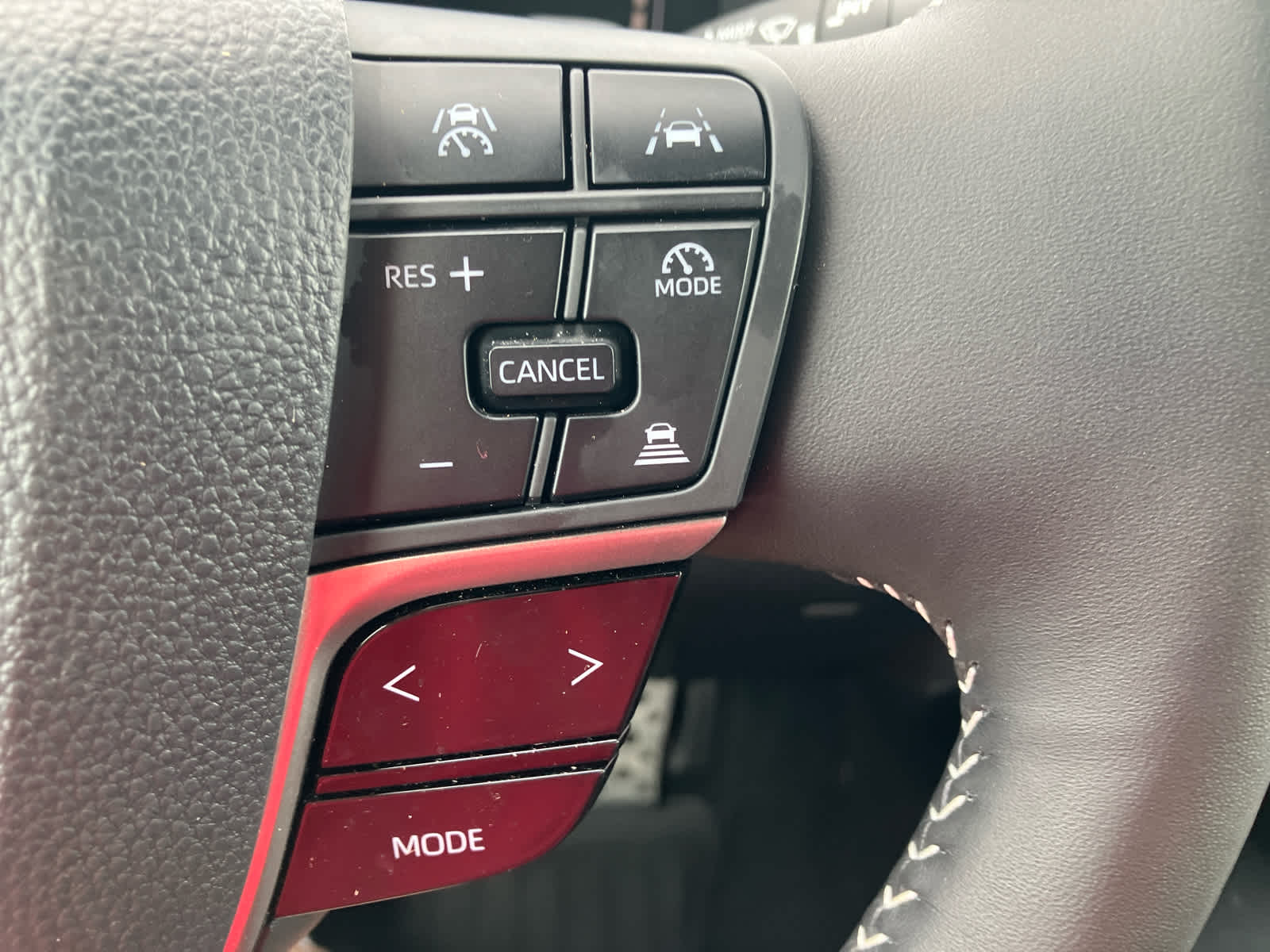 2026 Toyota Camry photo 21 of 38