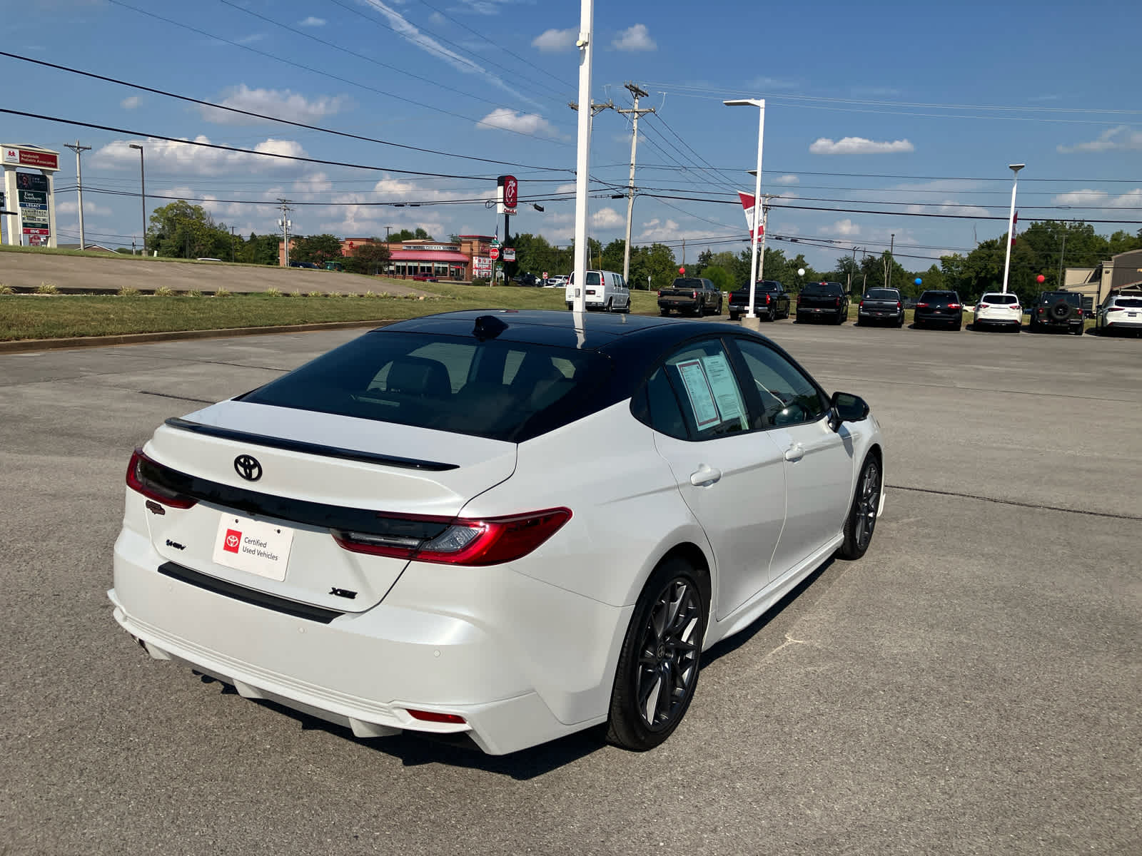 2026 Toyota Camry photo 9 of 41