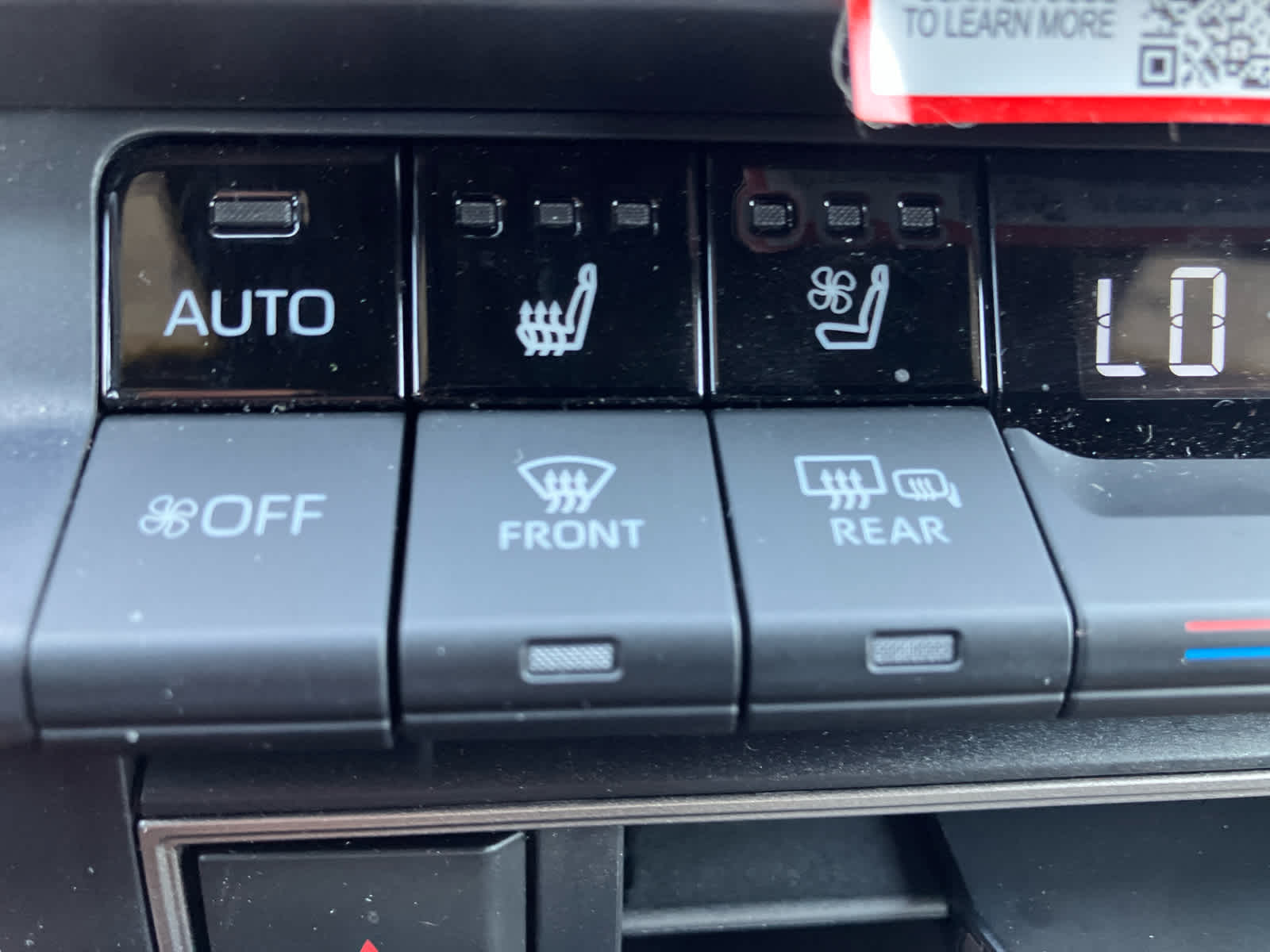 2026 Toyota Camry photo 31 of 41