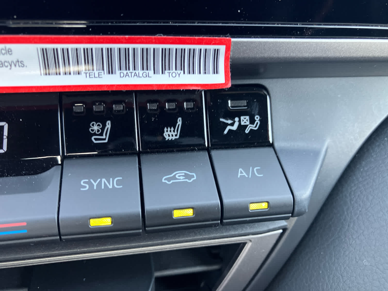 2026 Toyota Camry photo 32 of 41