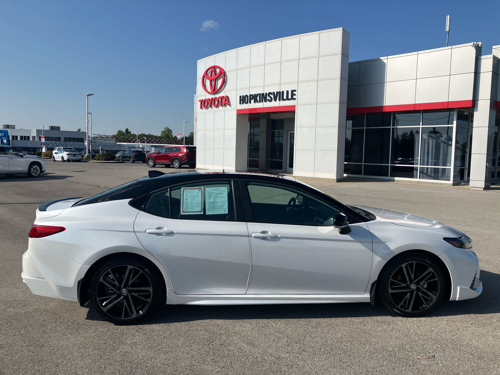 2026 Toyota Camry photo 9 of 39