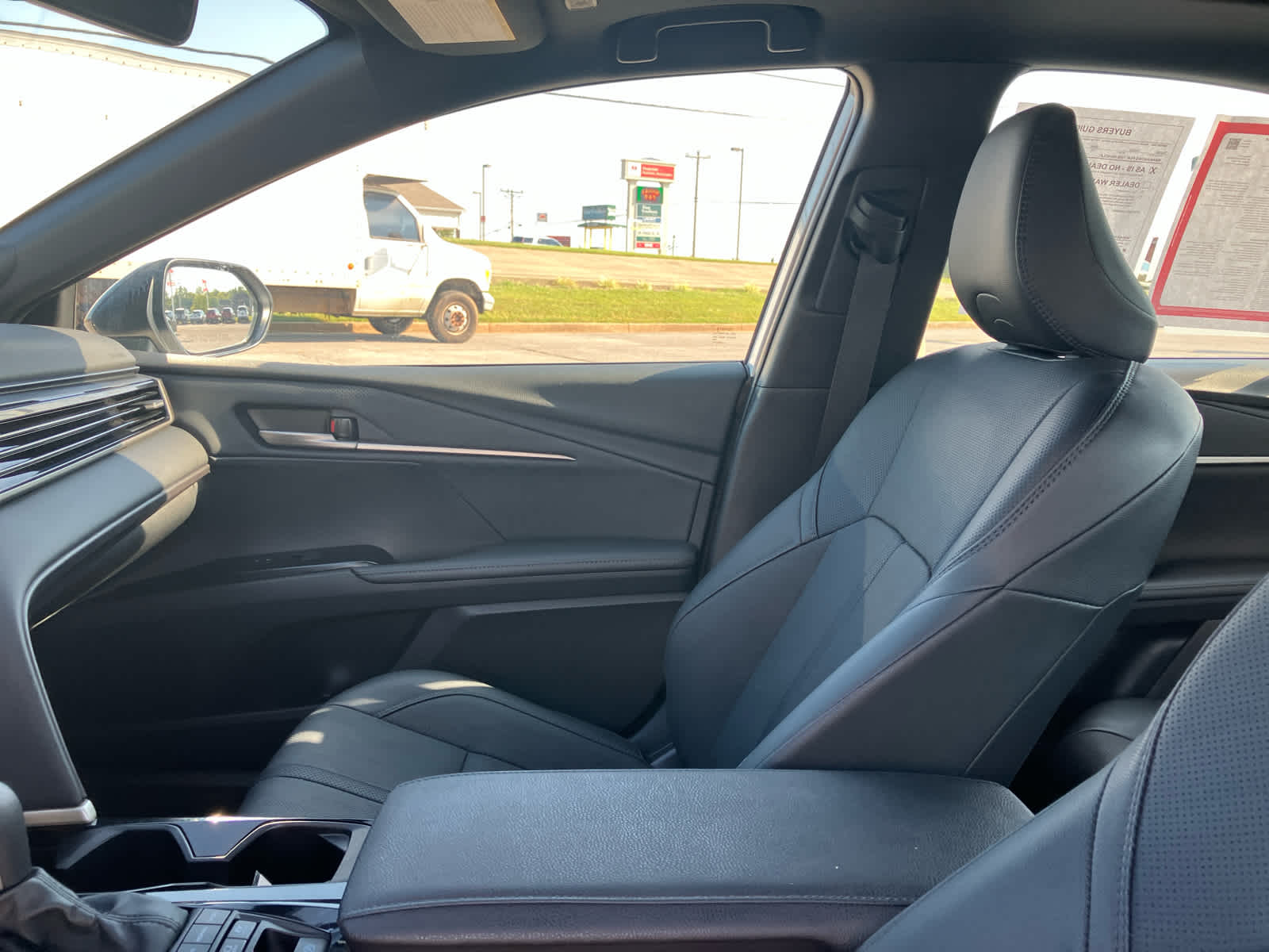 2026 Toyota Camry photo 11 of 39