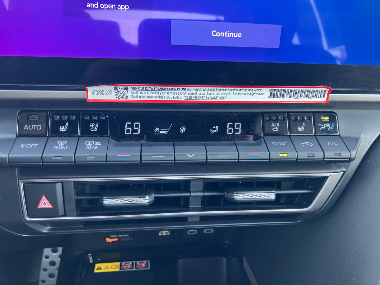 2026 Toyota Camry photo 28 of 39