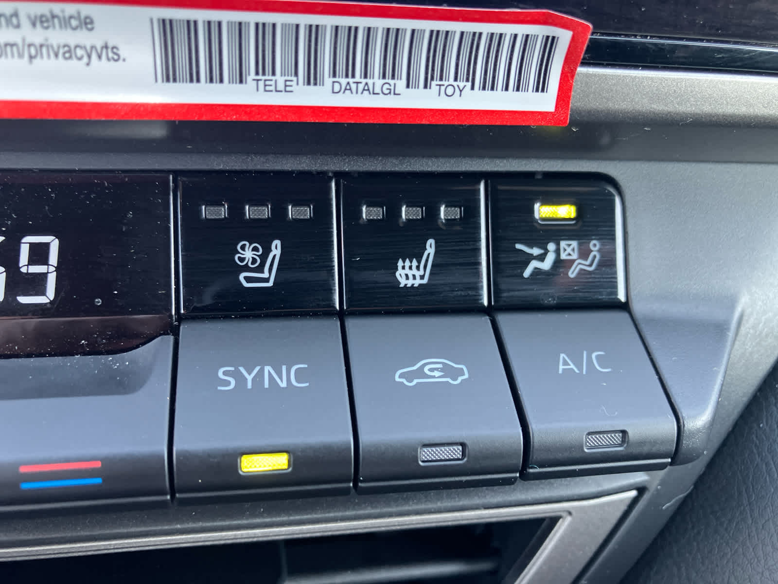 2026 Toyota Camry photo 30 of 39