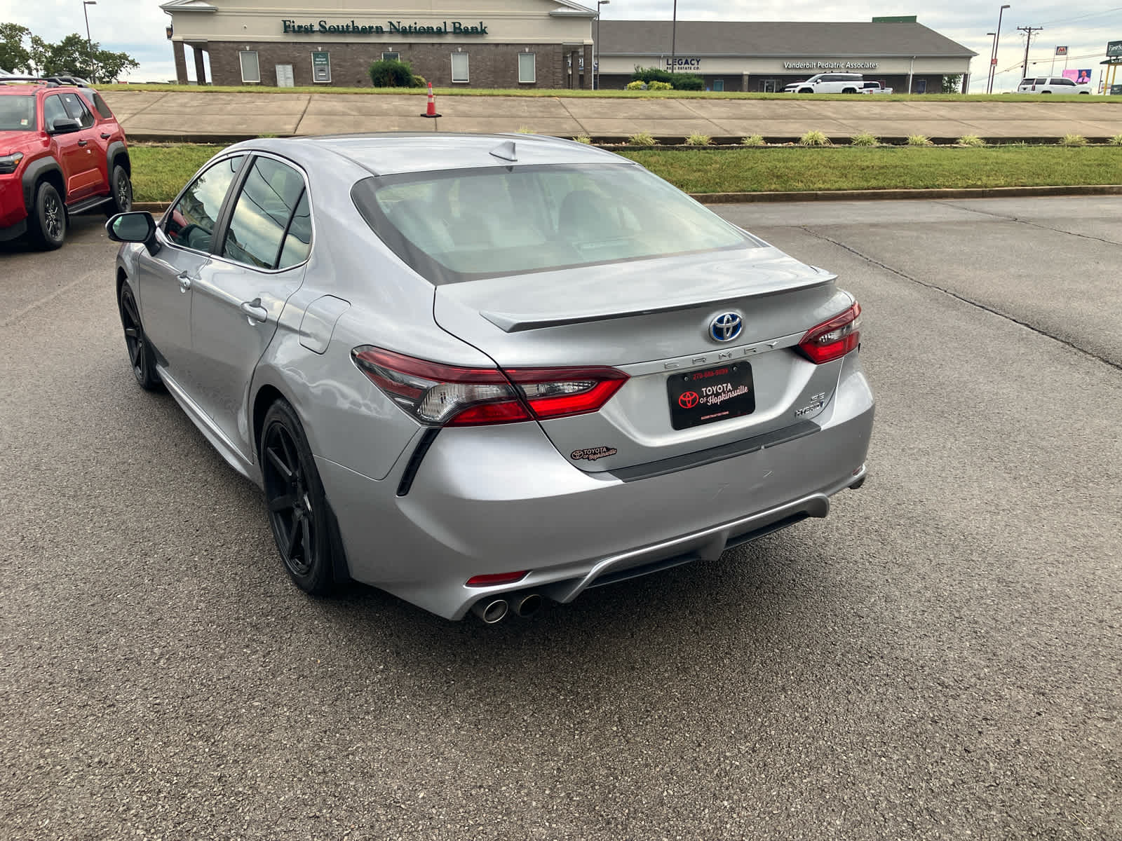 2024 Toyota Camry photo 5 of 34