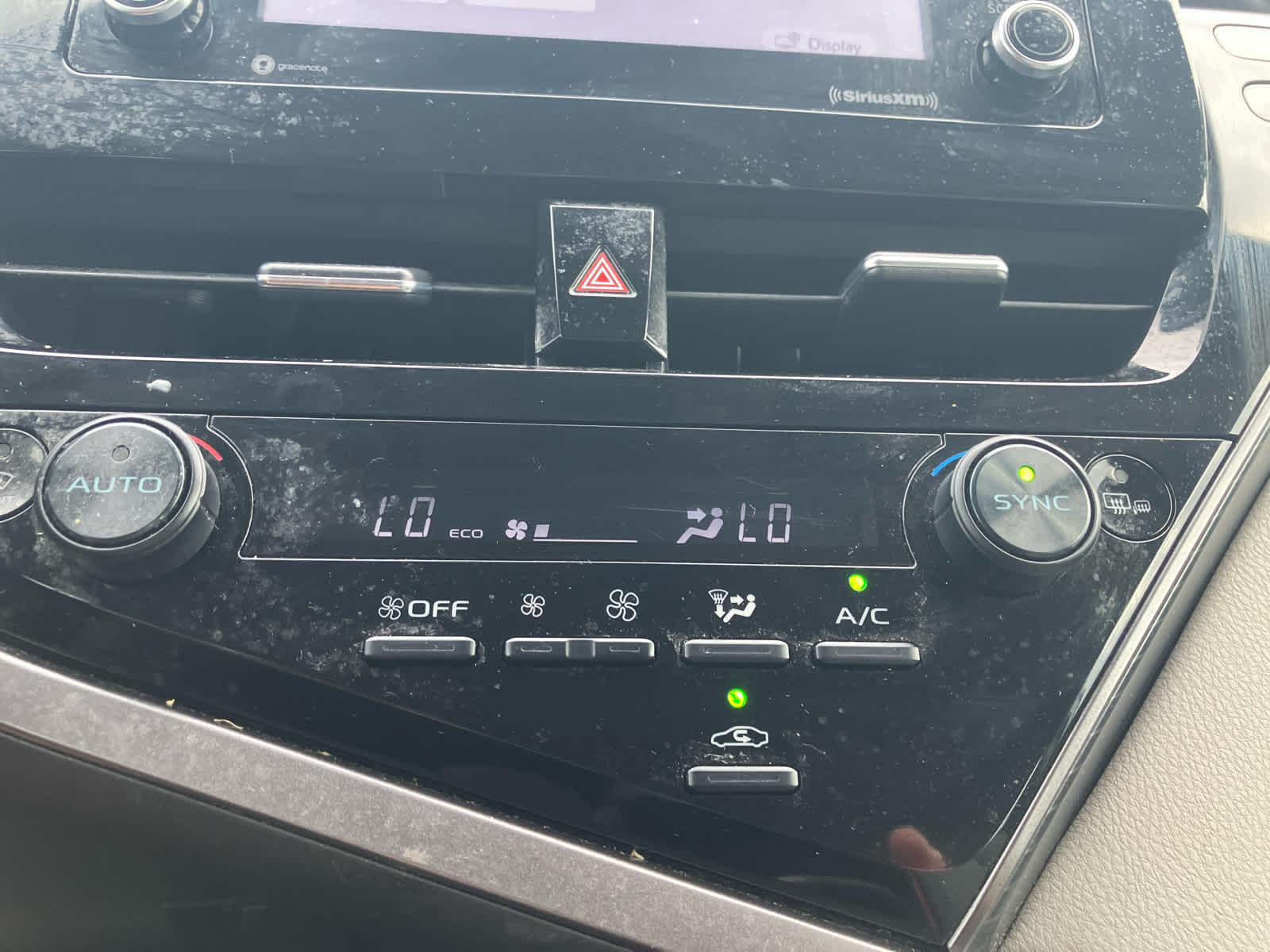 2024 Toyota Camry photo 25 of 34