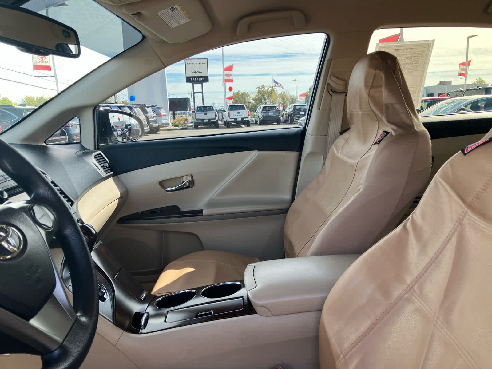 2013 Toyota Venza photo 10 of 29