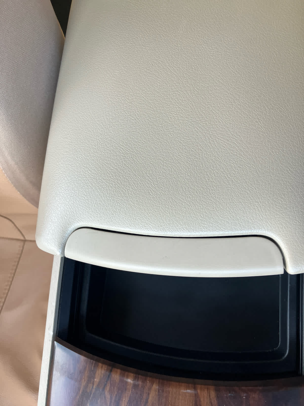 2013 Toyota Venza photo 26 of 29