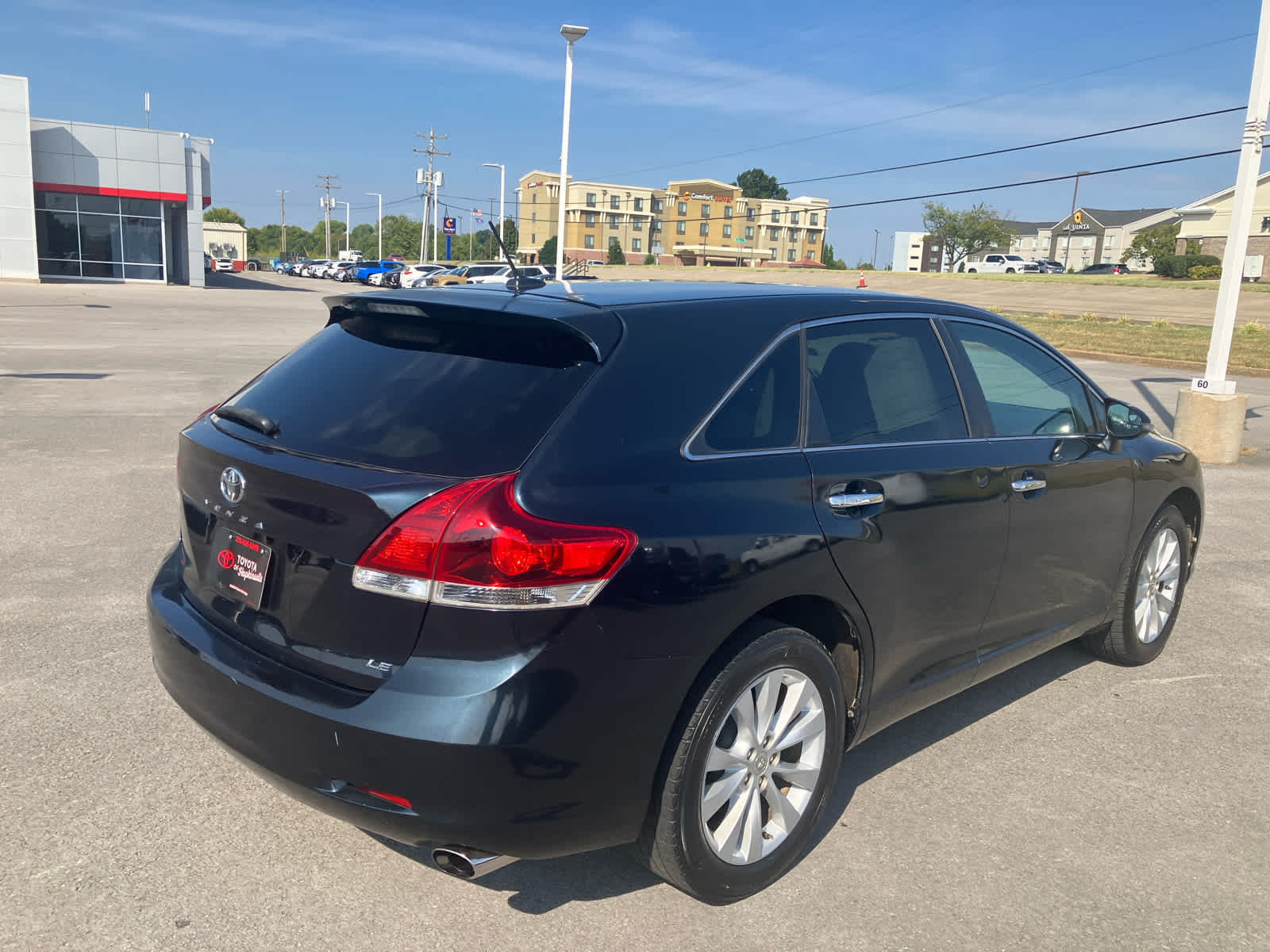 2015 Toyota Venza photo 7 of 25