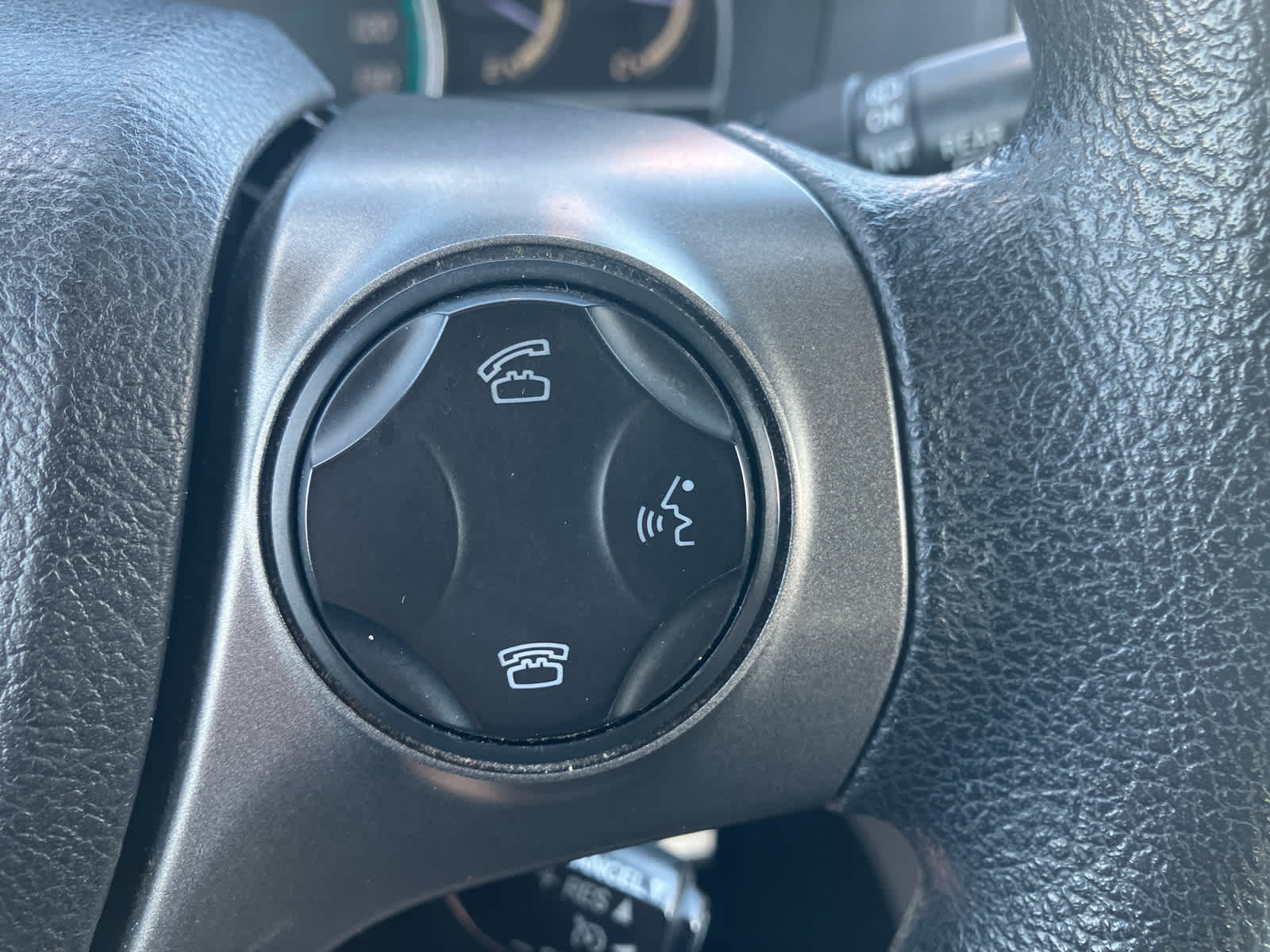 2015 Toyota Venza photo 15 of 25