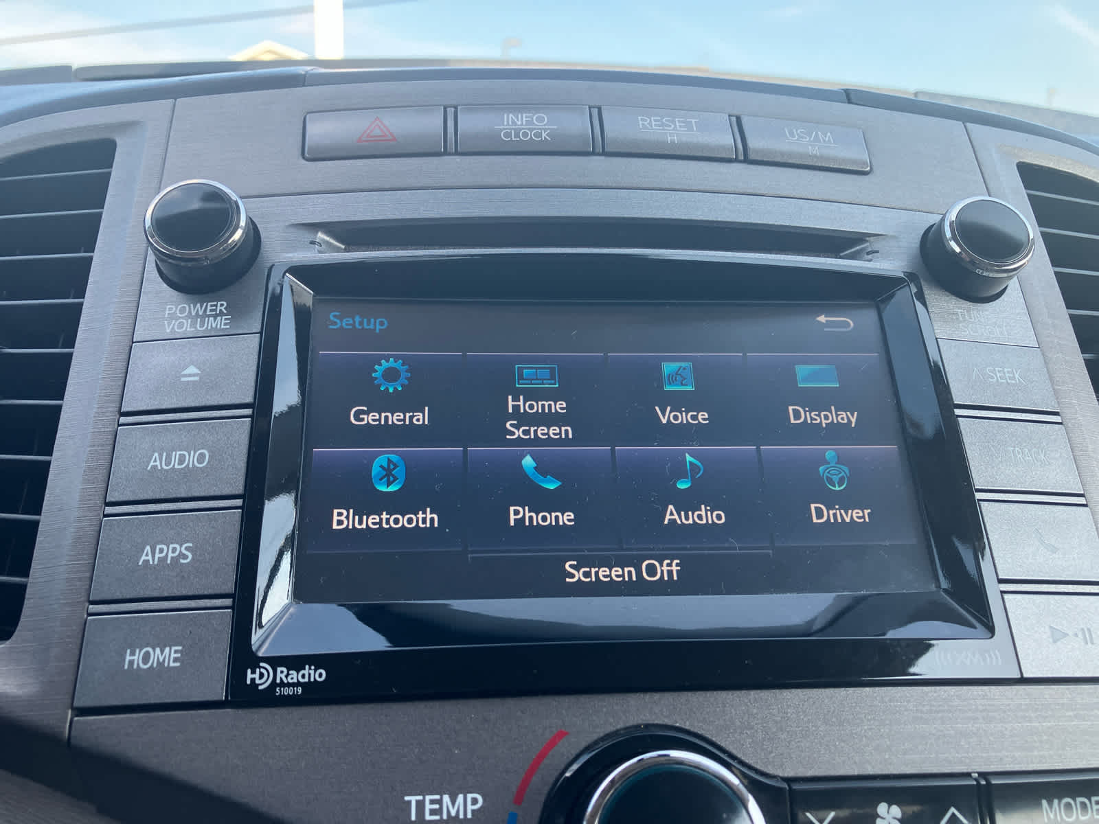 2015 Toyota Venza photo 19 of 25